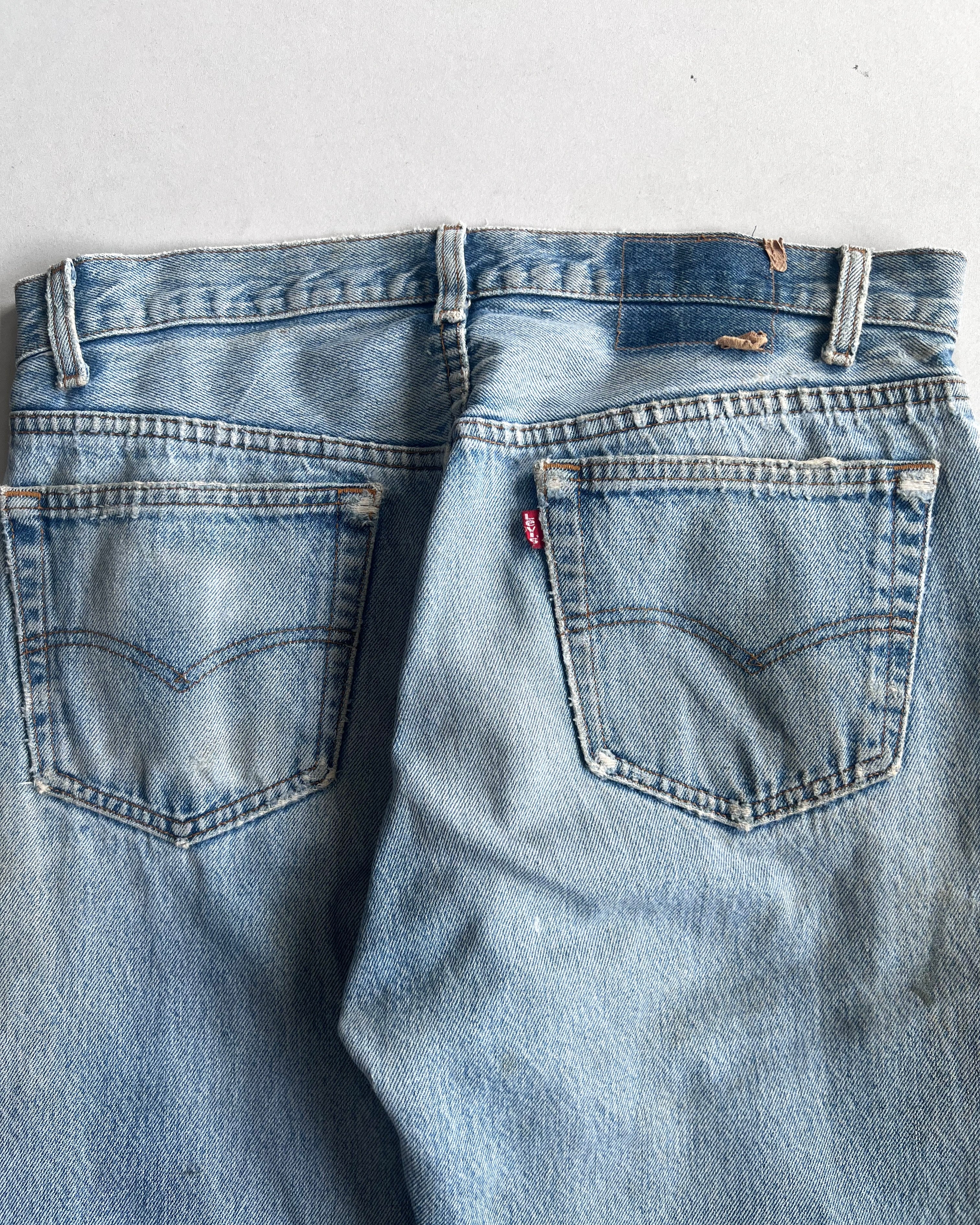 1980S FADED WASHED LEVI'S 501 DISTRESSED JEANS (33)