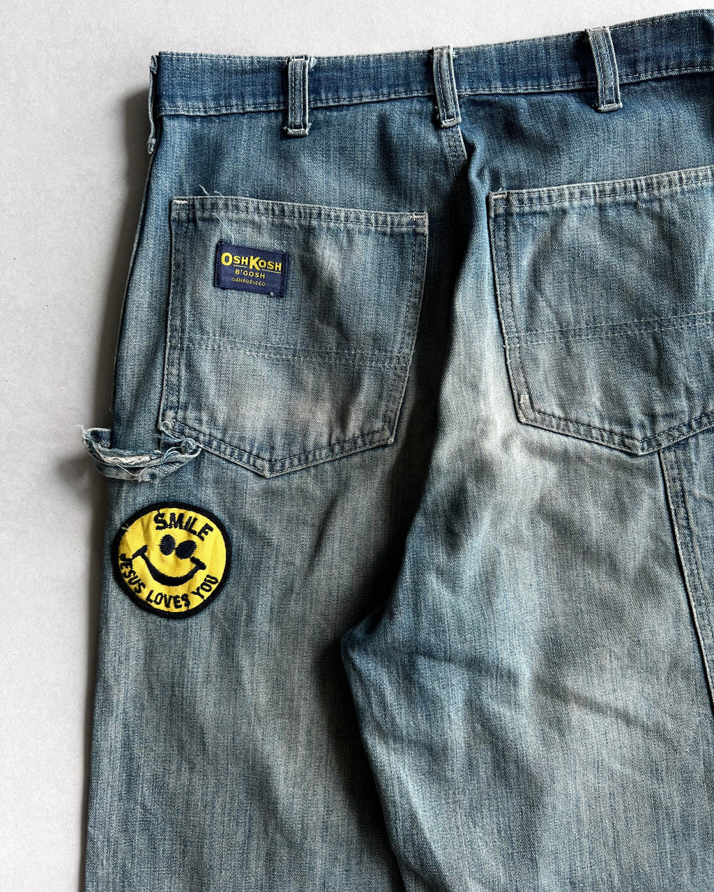 1970S REPAIRED OSHKOSH CARPENTER WORK TROUSERS (28-29)