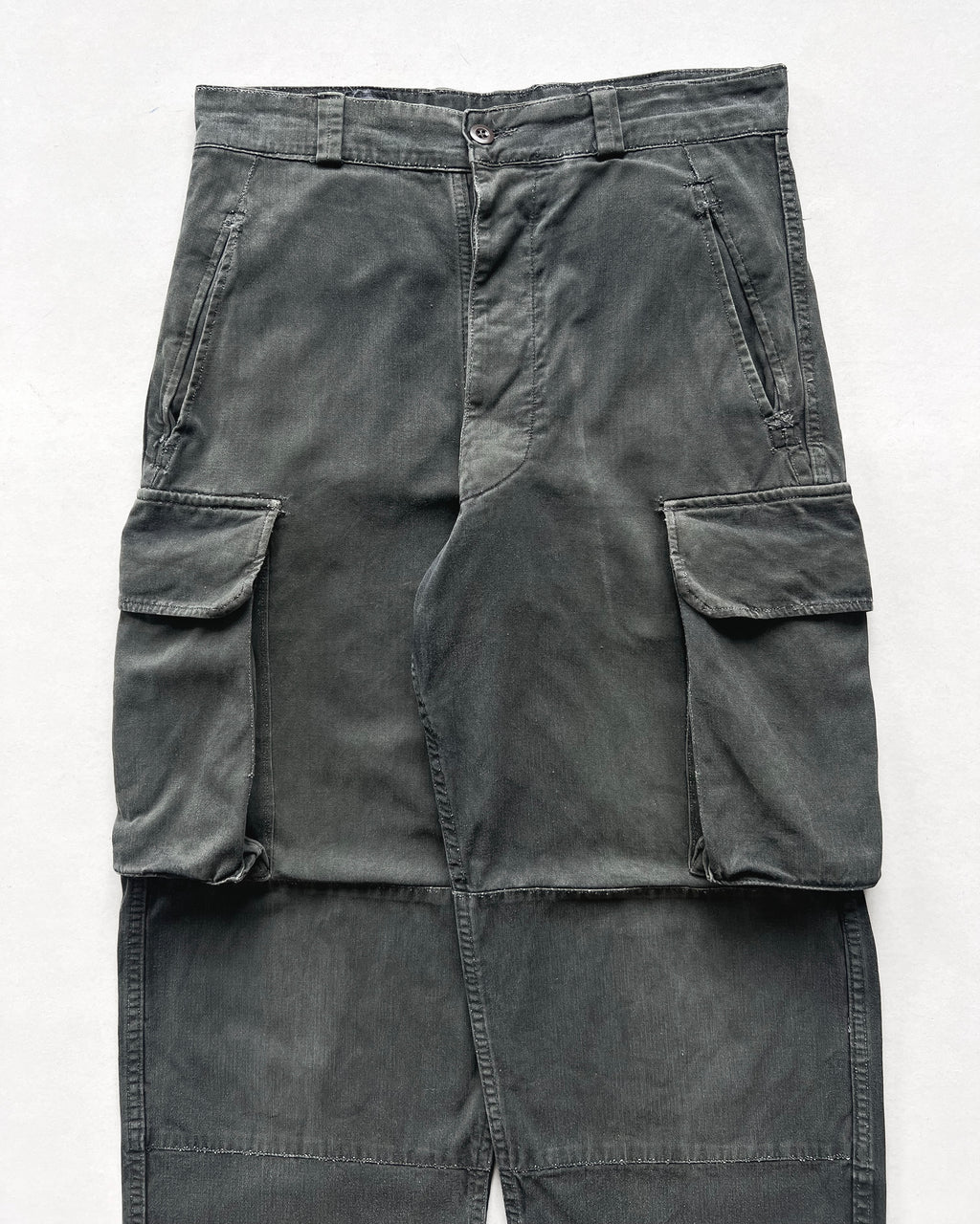 1960S OVERDYED FRENCH M-47 ARMY CARGO TROUSERS (31)