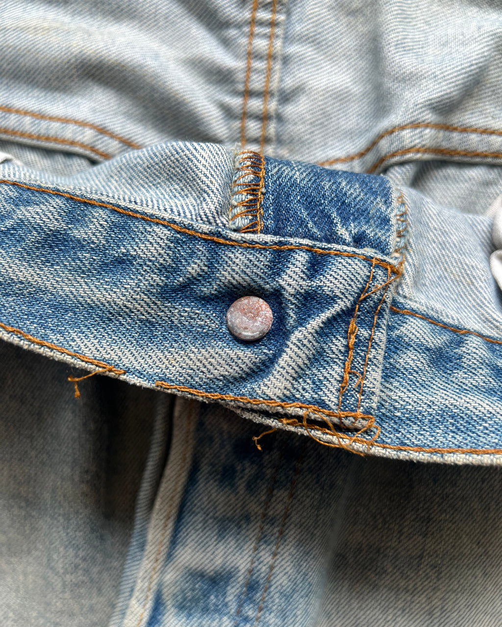 1970S LEVI'S REDLINE SELVEDGE REPAIRED JEANS (36)