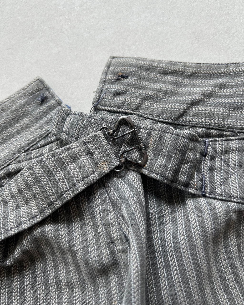 1930S FRENCH SALT & PEPPER STRIPES WORK PANTS (32-35)