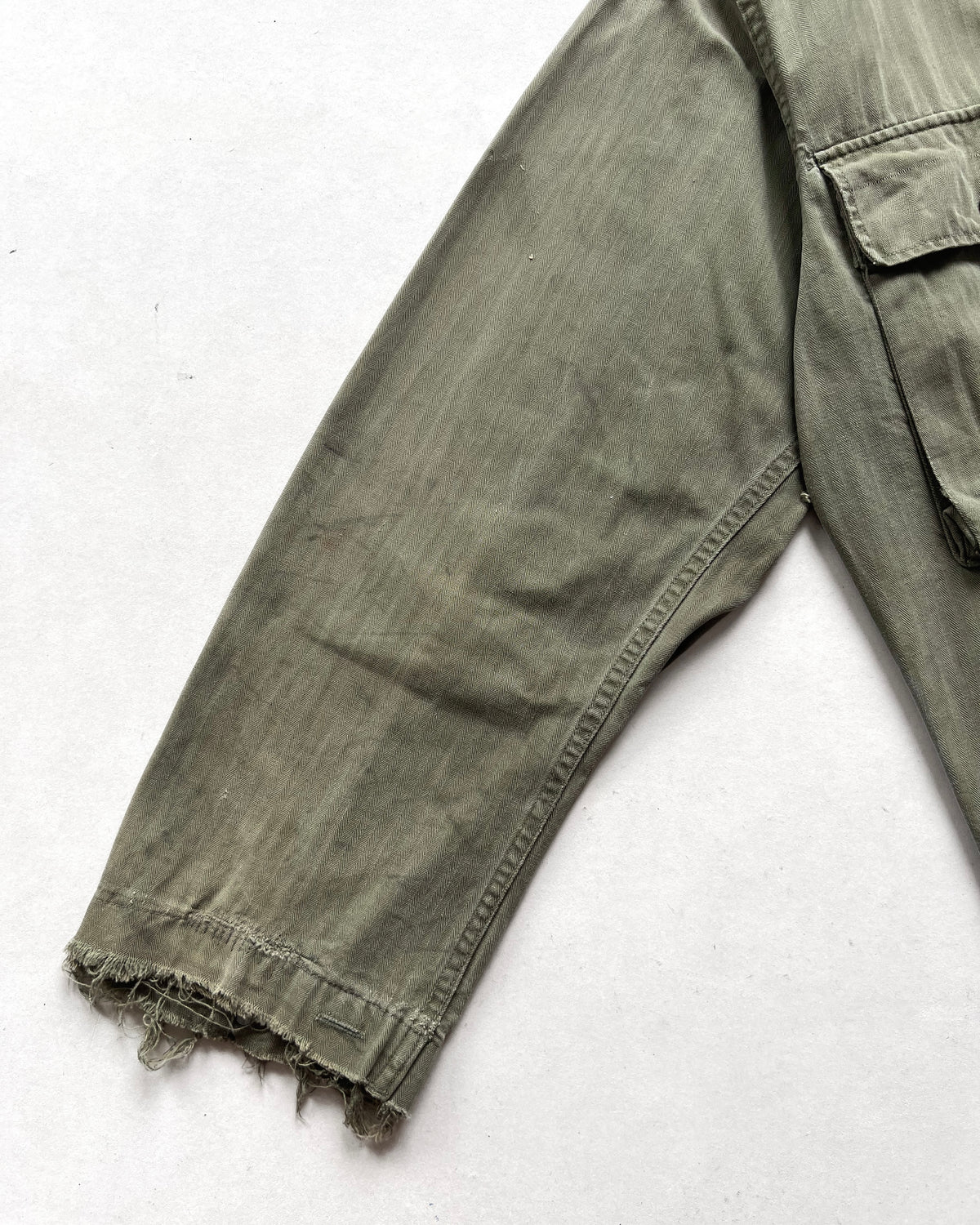 1940S WWII US ARMY 13 STARS M43 HBT JACKET (40R)