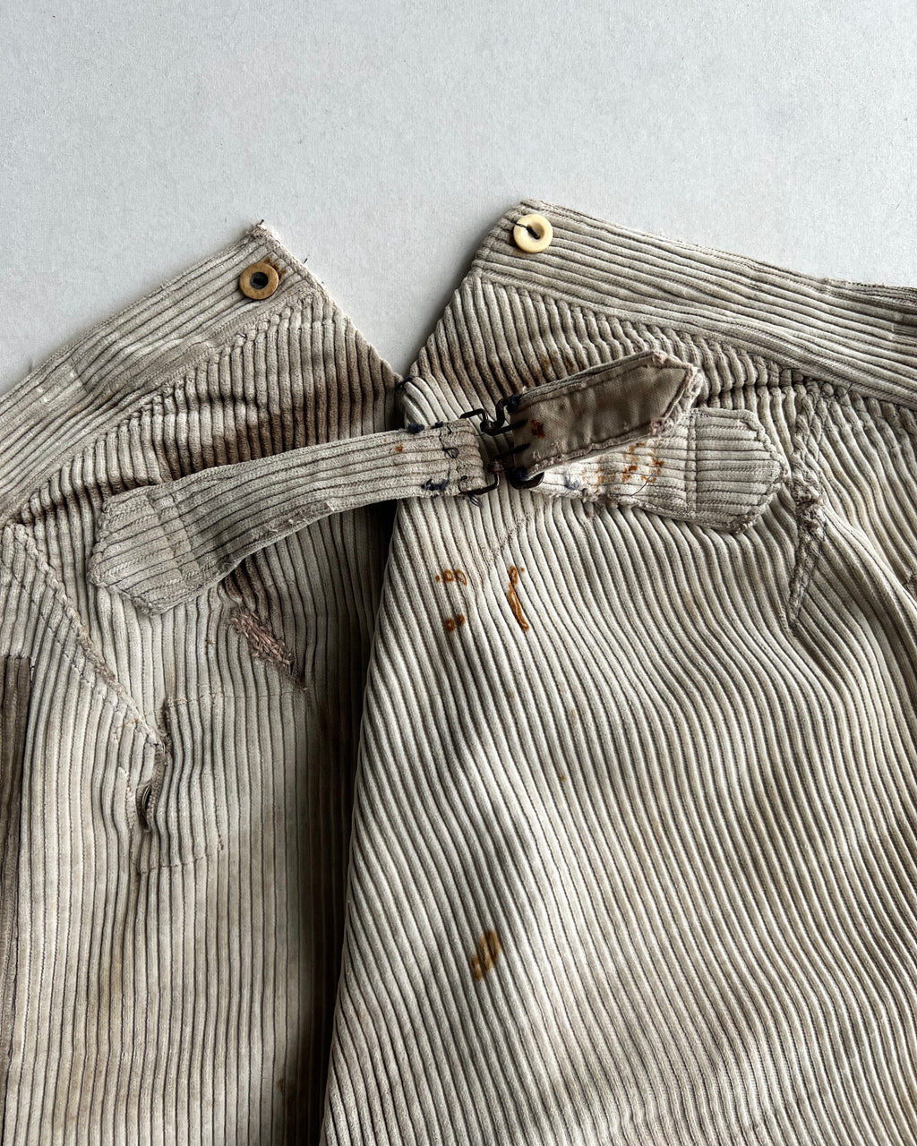1930S FRENCH CORDUROY REPAIRED WORK TROUSERS (32-34)