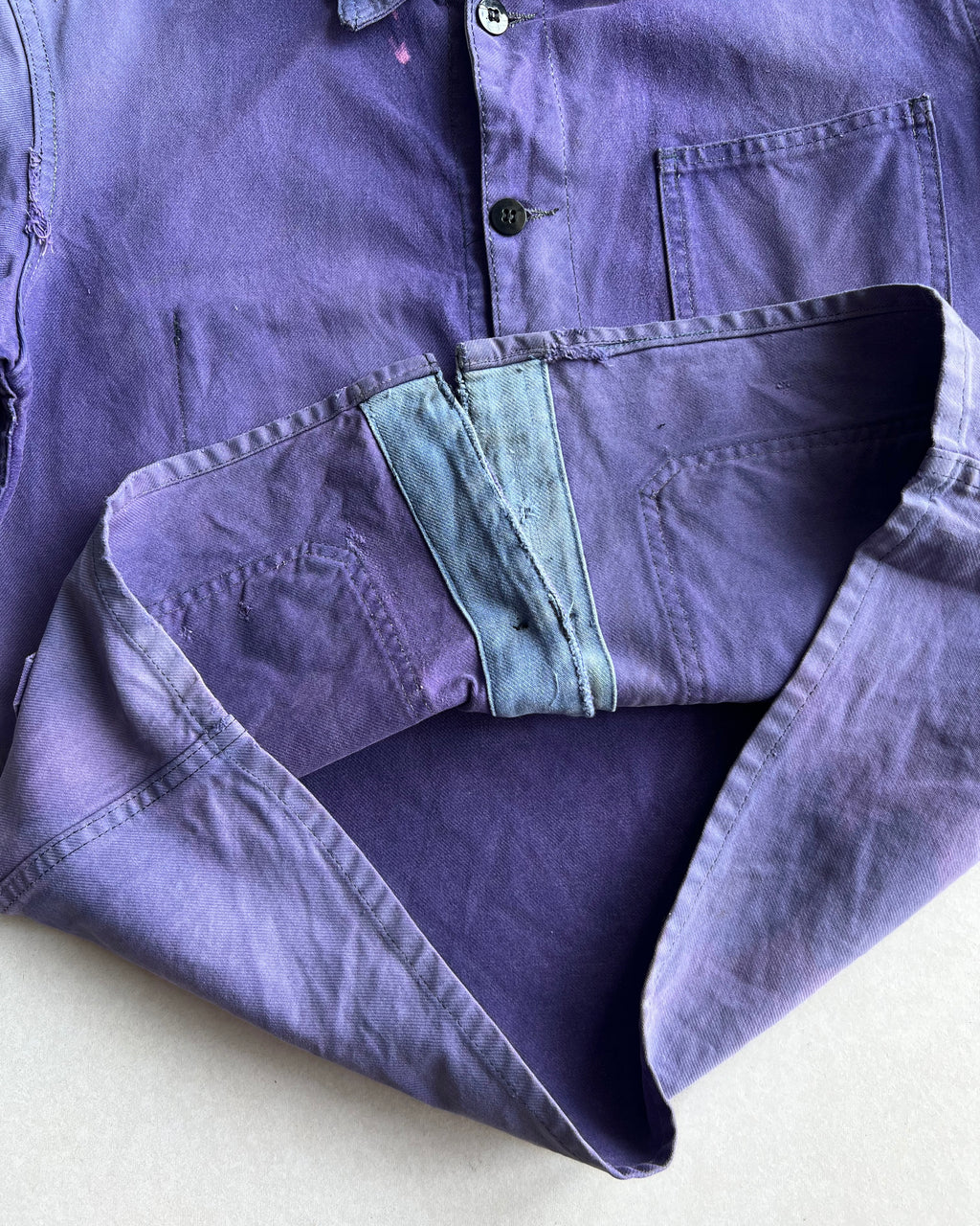 1970S SUN FADED PURPLE FRENCH WORK CHORE JACKET (L)