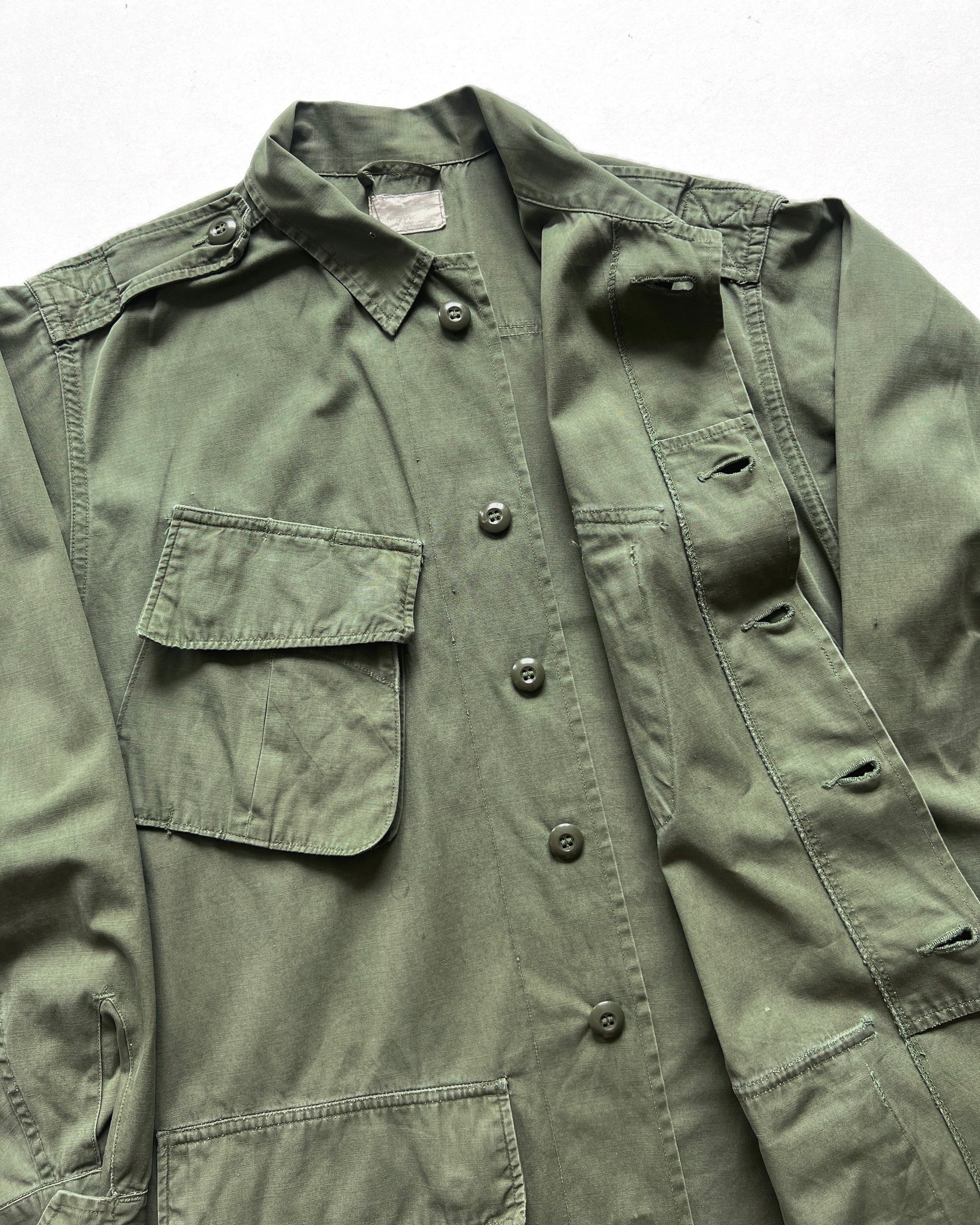 1960S US ARMY 2ND PATTERN SLANT POCKET POPLIN JUNGLE JACKET (M)
