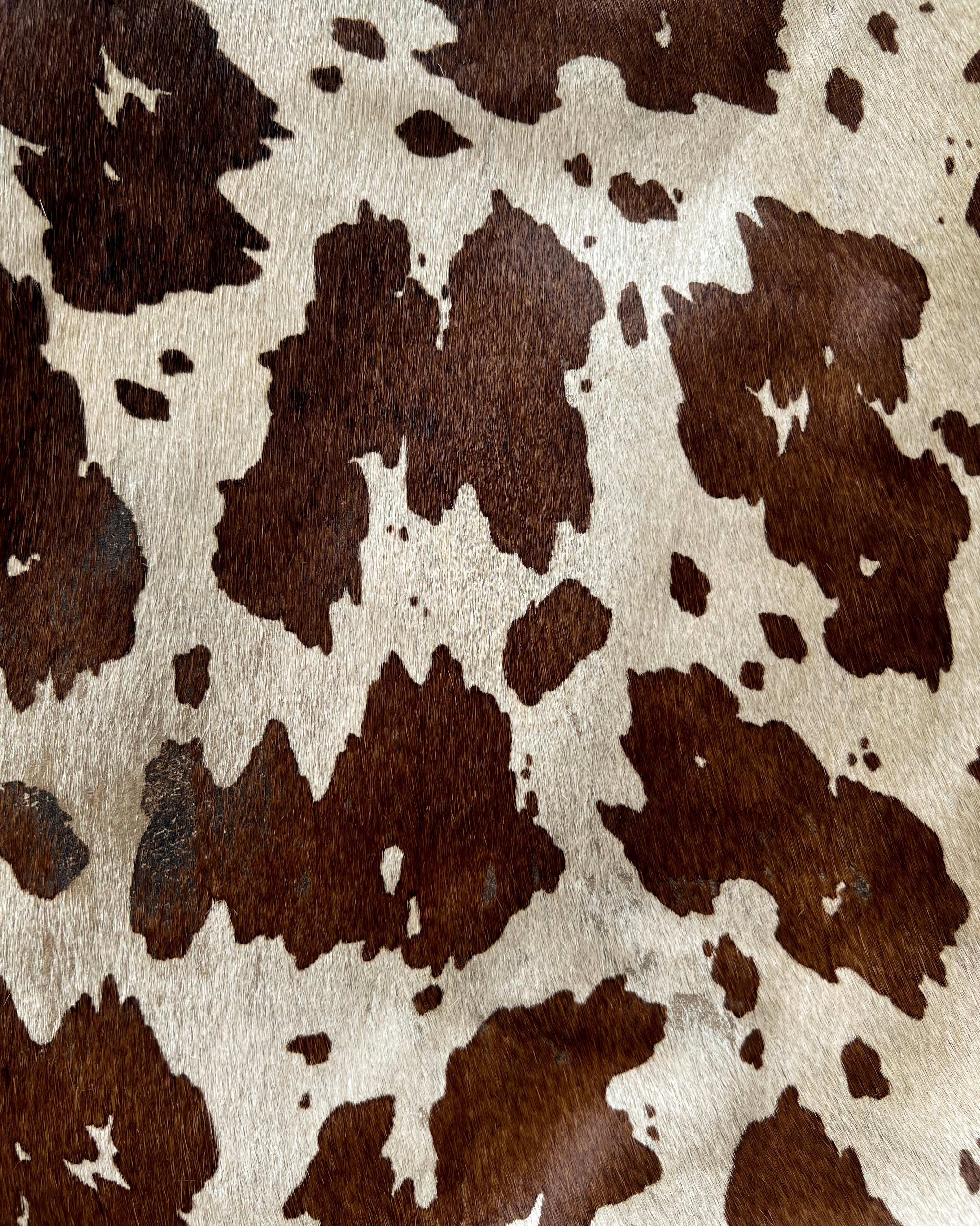 1970S COWHIDE HANDMADE LEATHER TOTE (OS)