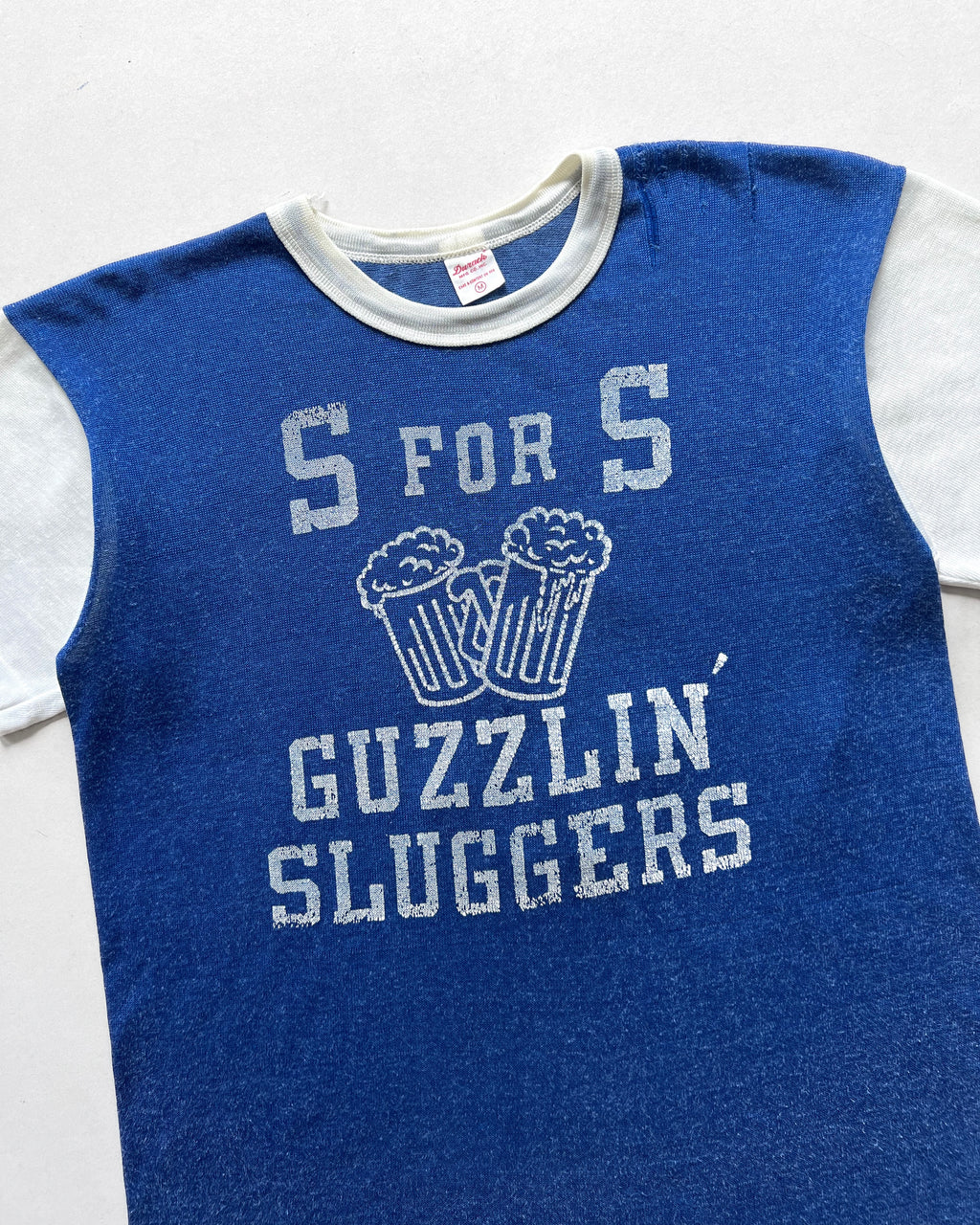 1960S DURACK 'S FOR S GUZZLIN' SLUGGERS' JERSEY TEE (M)