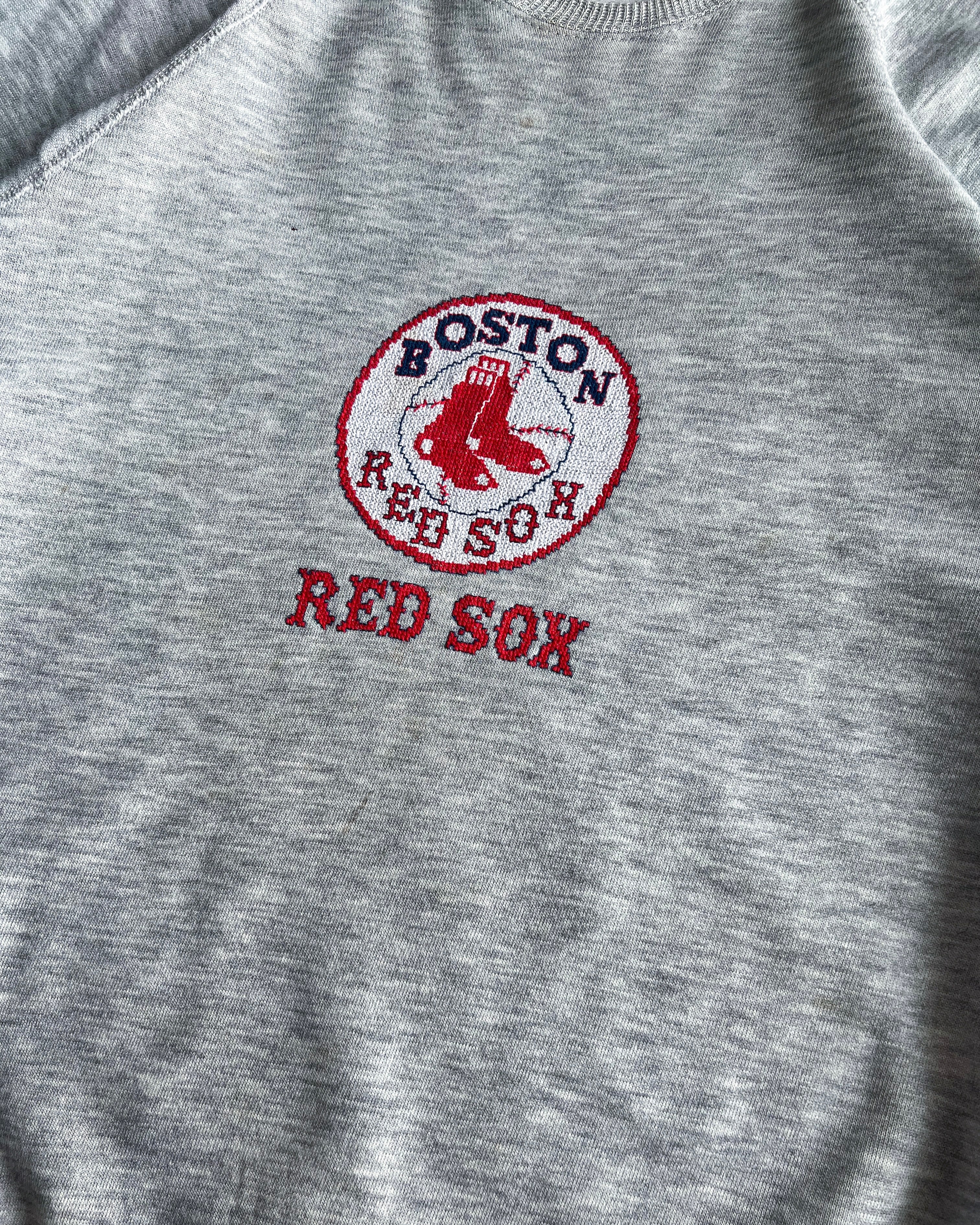 1980S 'BOSTON RED SOX' RAGLAN SWEATSHIRT (XL)