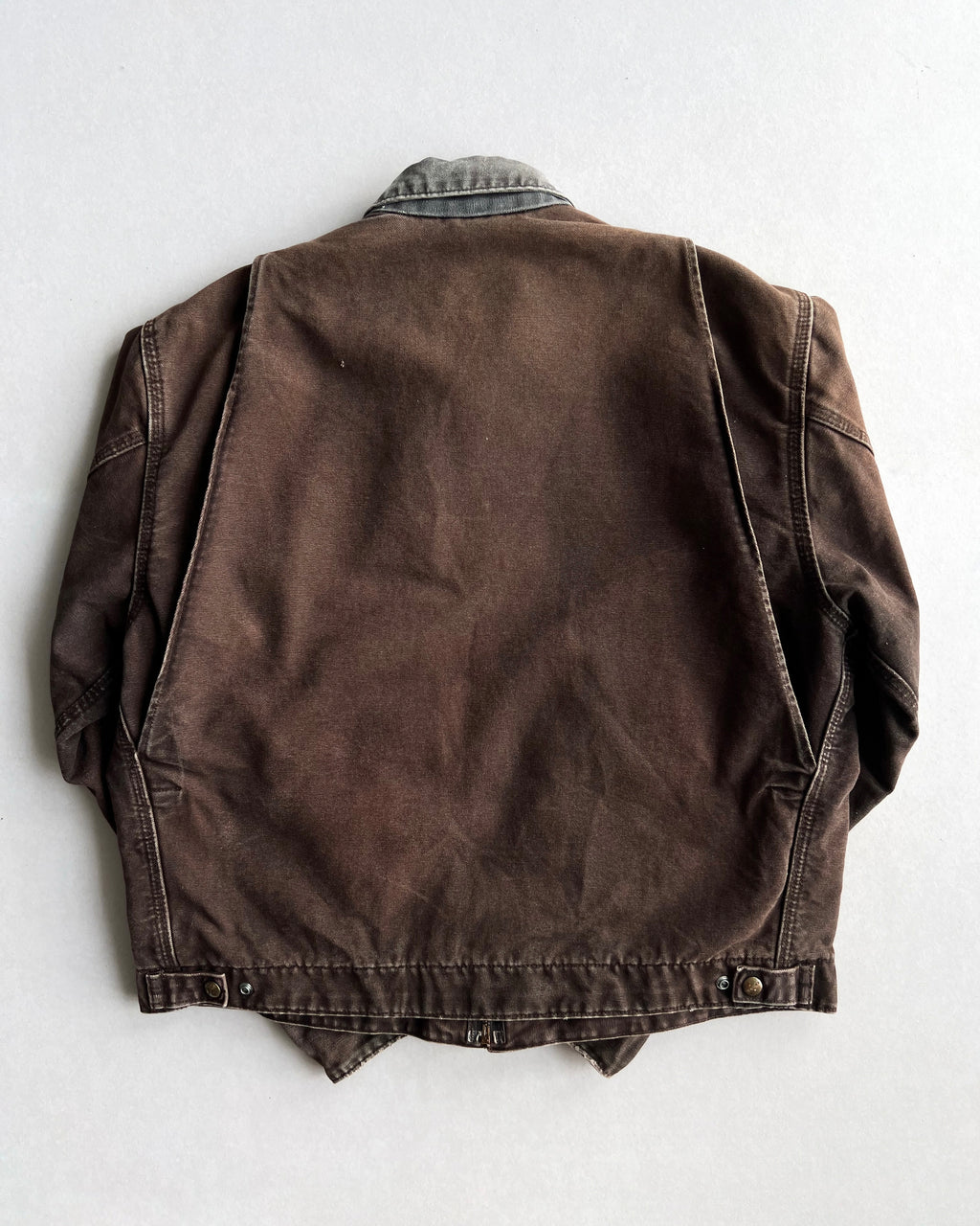 FADED CHOCOLATE CARHARTT DETROIT WORK JACKET (L)