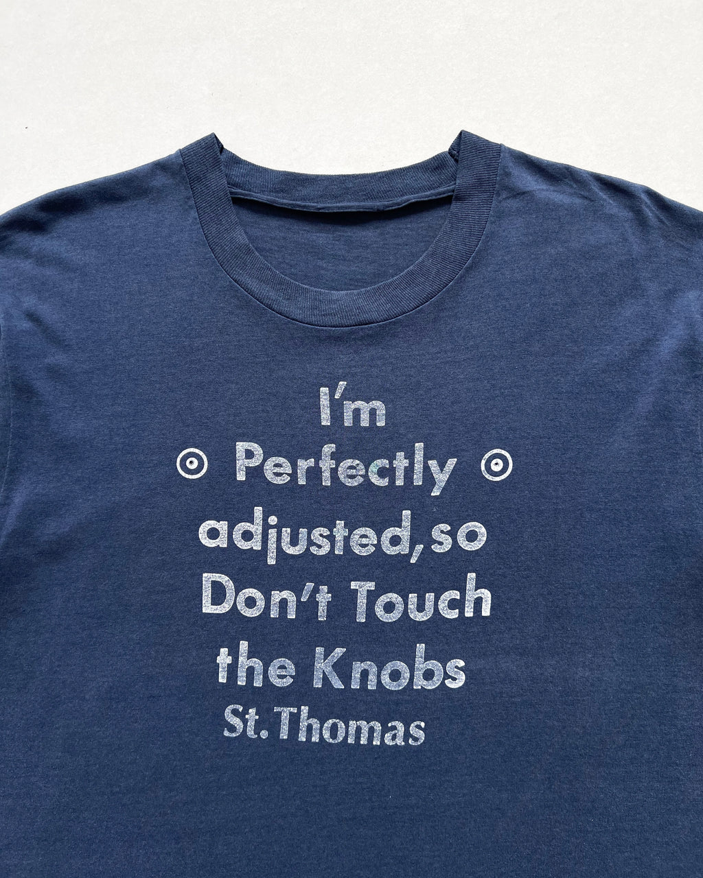 1980S 'PERFECTLY ADJUSTED' SINGLE STITCH HUMOUR TEE (L)
