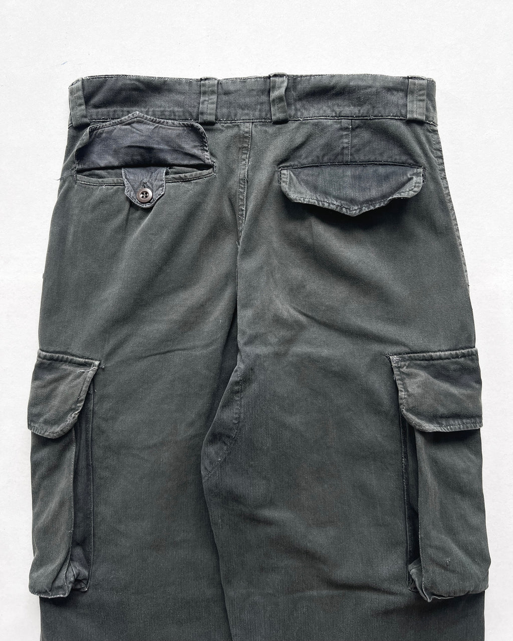 1960S OVERDYED FRENCH M-47 ARMY CARGO TROUSERS (31)