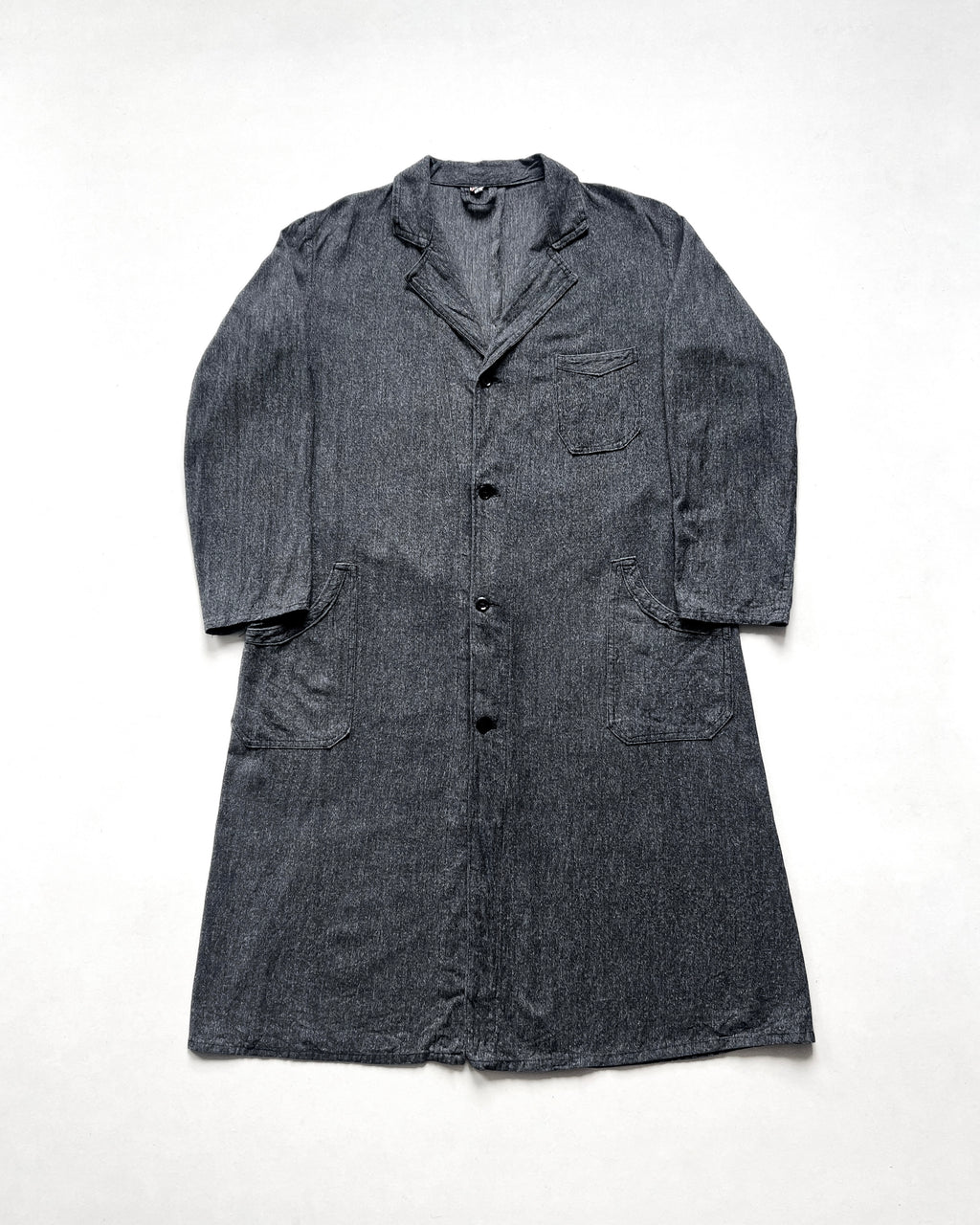 1940S FRENCH SALT & PEPPER CHAMBRAY ATELIER COAT (L)