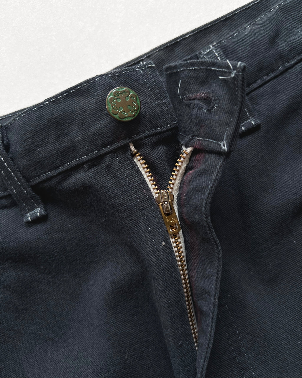 1970S BLACK OSHKOSH B'GOSH CARPENTER PANTS (34)