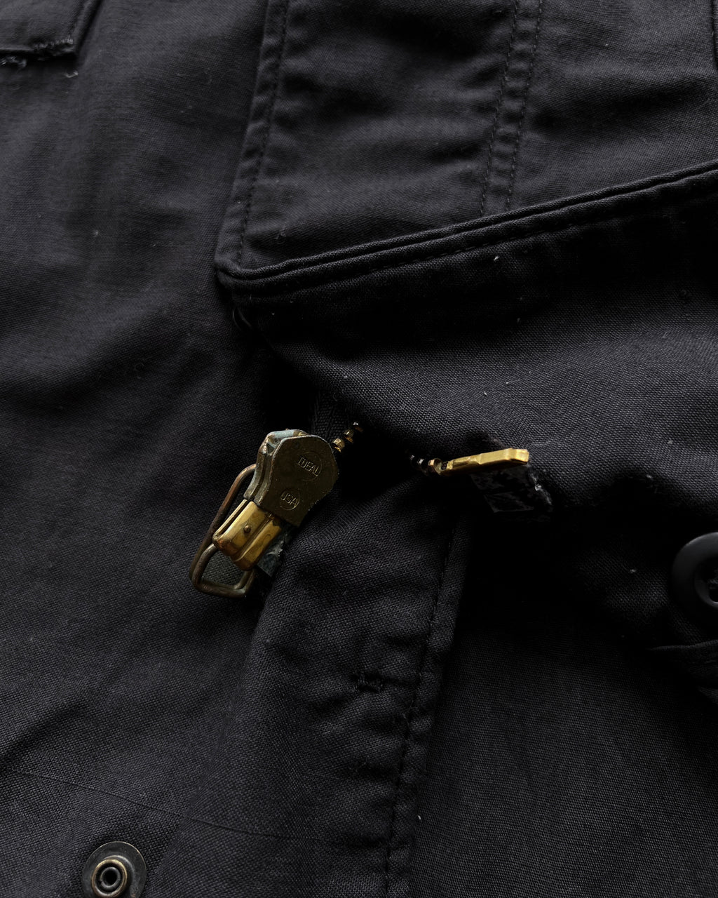 1980S BLACK ALPHA INDUSTRY US ARMY M65 FIELD JACKET (L)