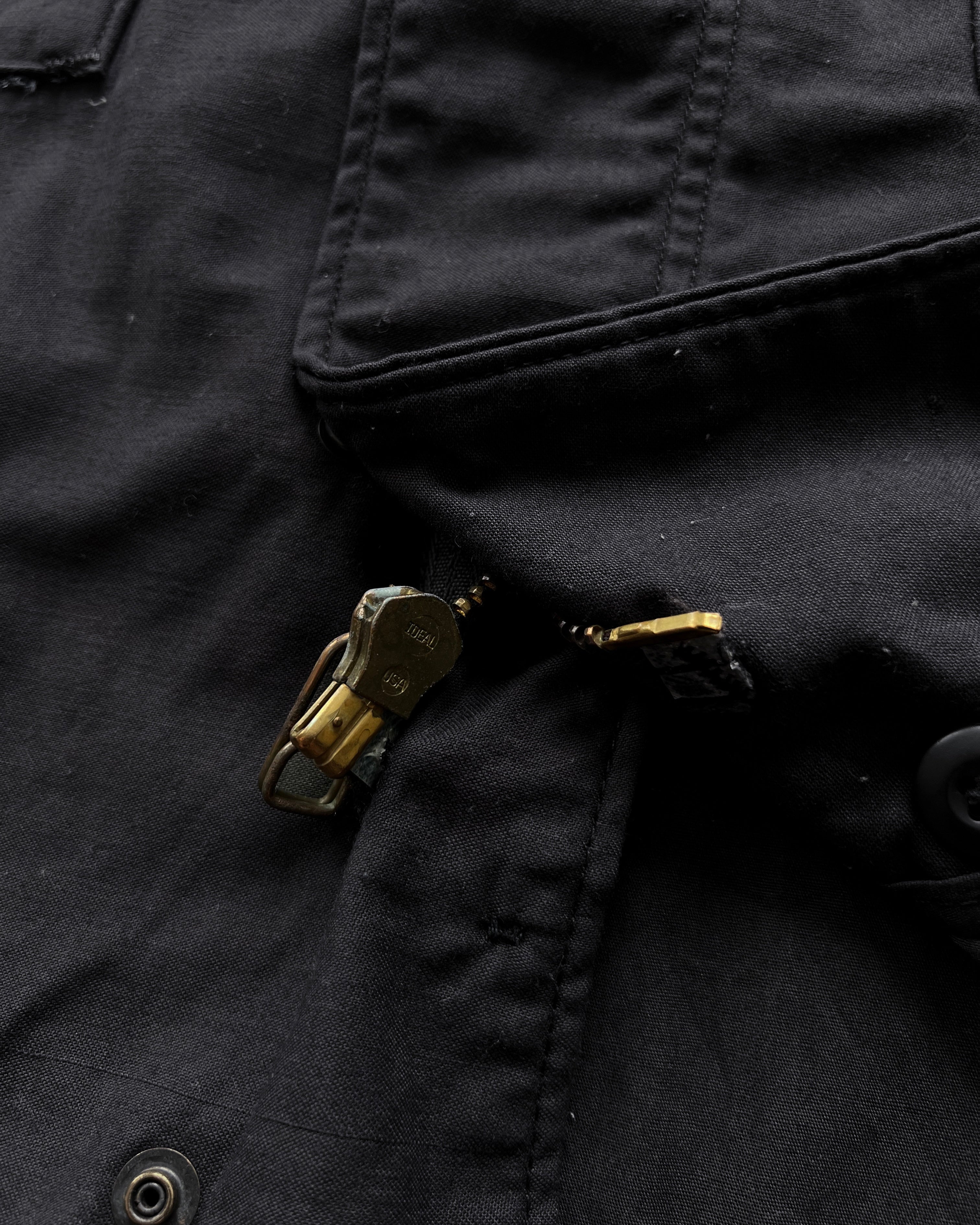 1980S BLACK ALPHA INDUSTRY US ARMY M65 FIELD JACKET (L)