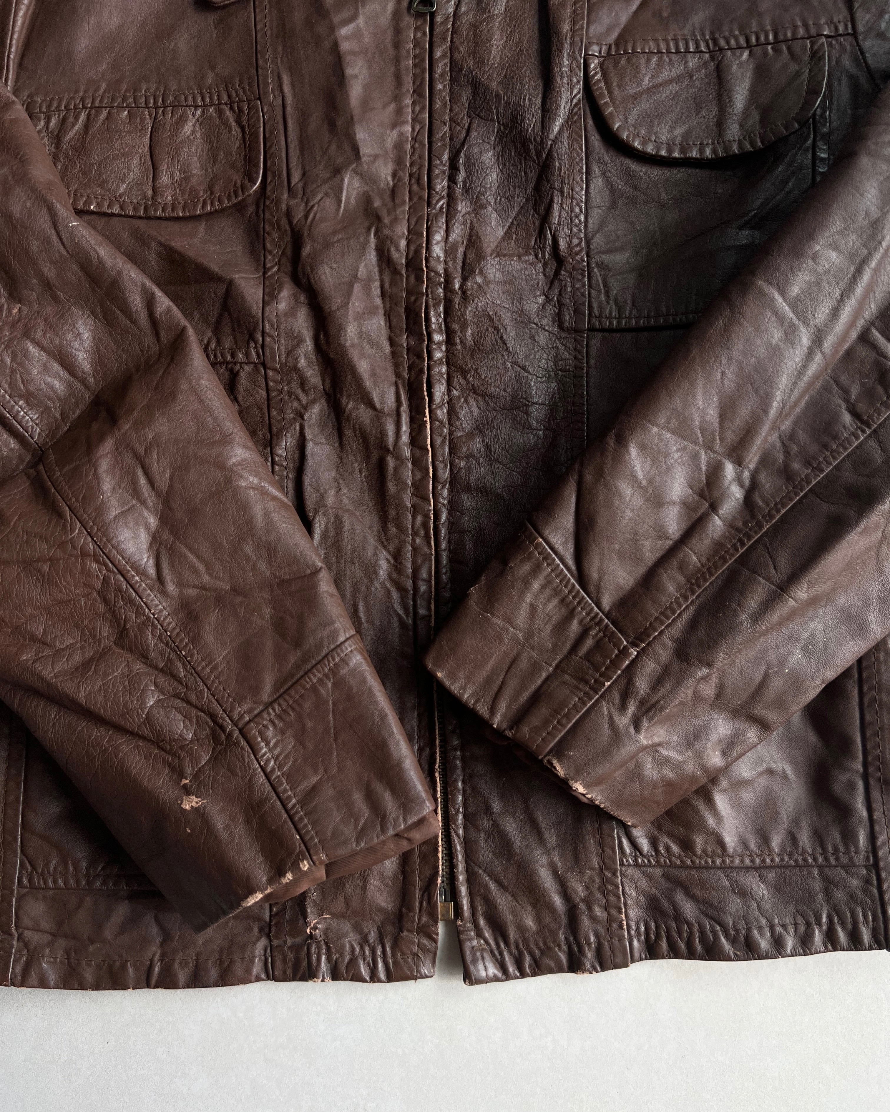 1970S BROWN WESTERN ZIP-UP LEATHER JACKET (L)