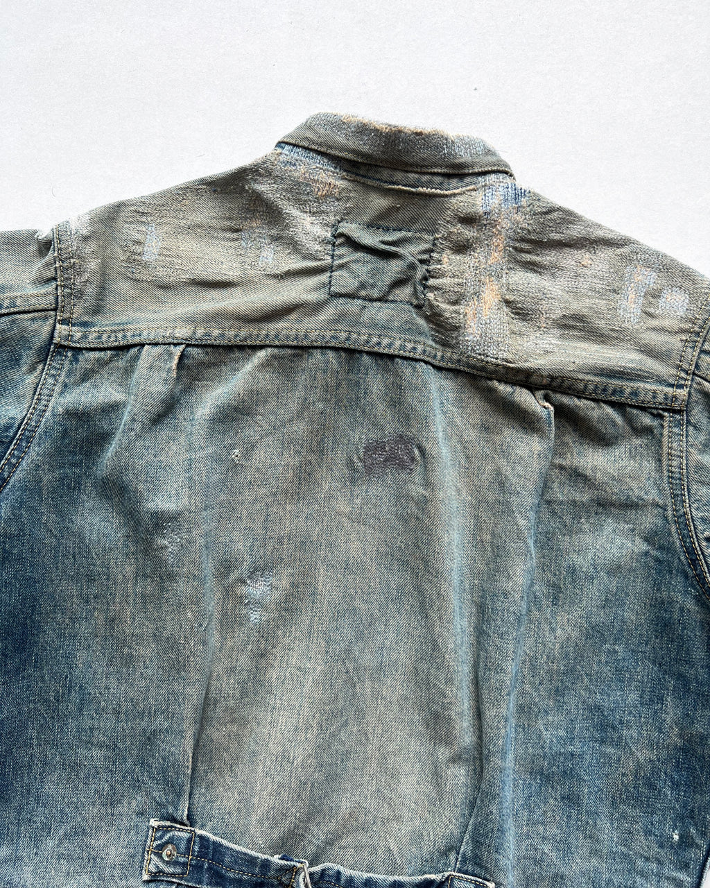 1990S FADED WASHED LEVI'S TYPE I SELVEDGE DENIM JACKET (M)