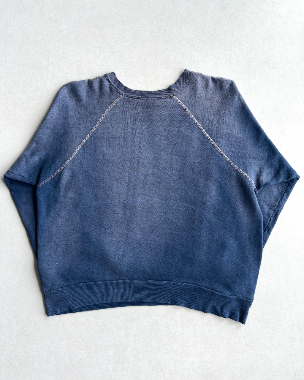 1960S SUN FADED 'CUDAHY LEAGUE' RAGLAN SWEATSHIRT (S/M)
