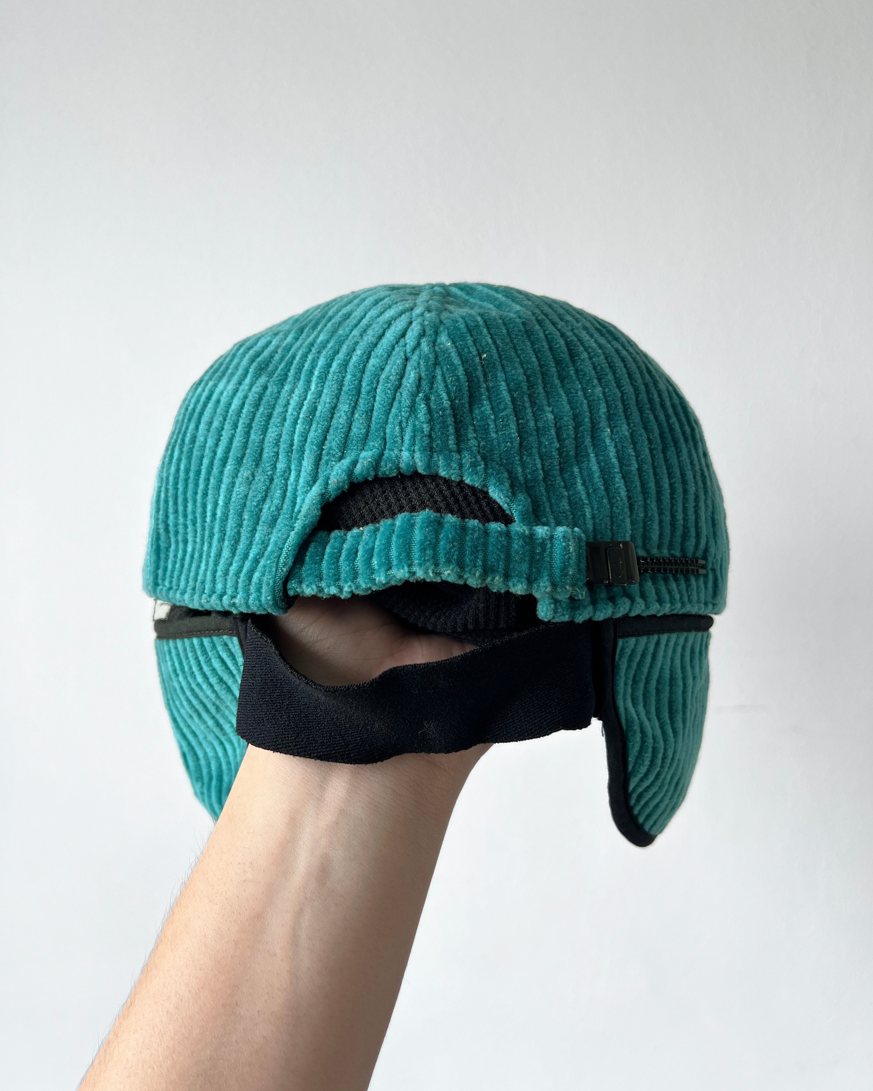 1990S ‘ROSSIGNOL’ CORDUROY RACING TRUCKER CAP (OS)