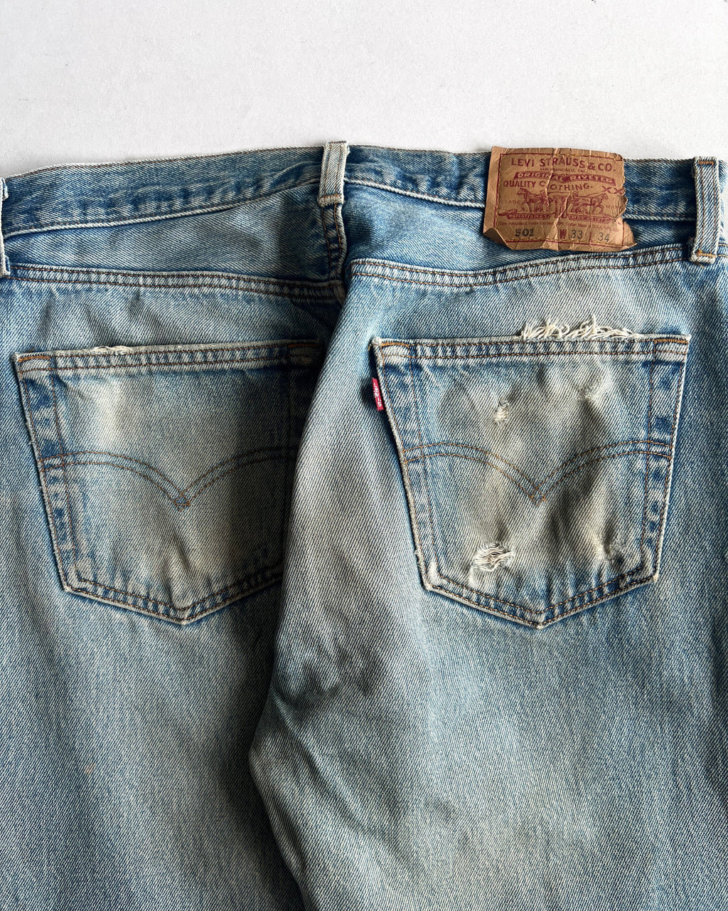 1990S FADED WASHED LEVI'S 501 JEANS (33)