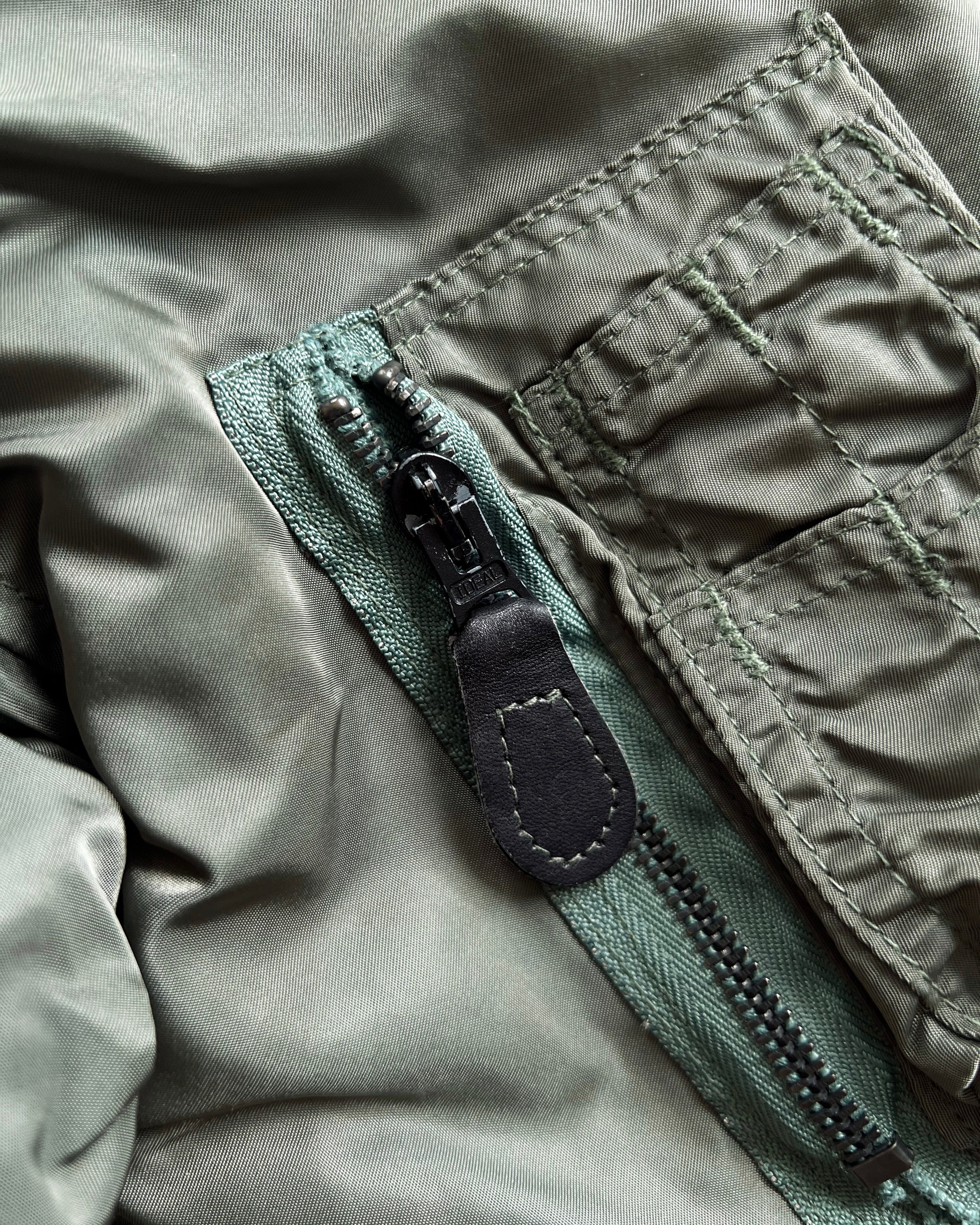 1980S CAMCO MFG USAF MA-1 BOMBER JACKET (M)