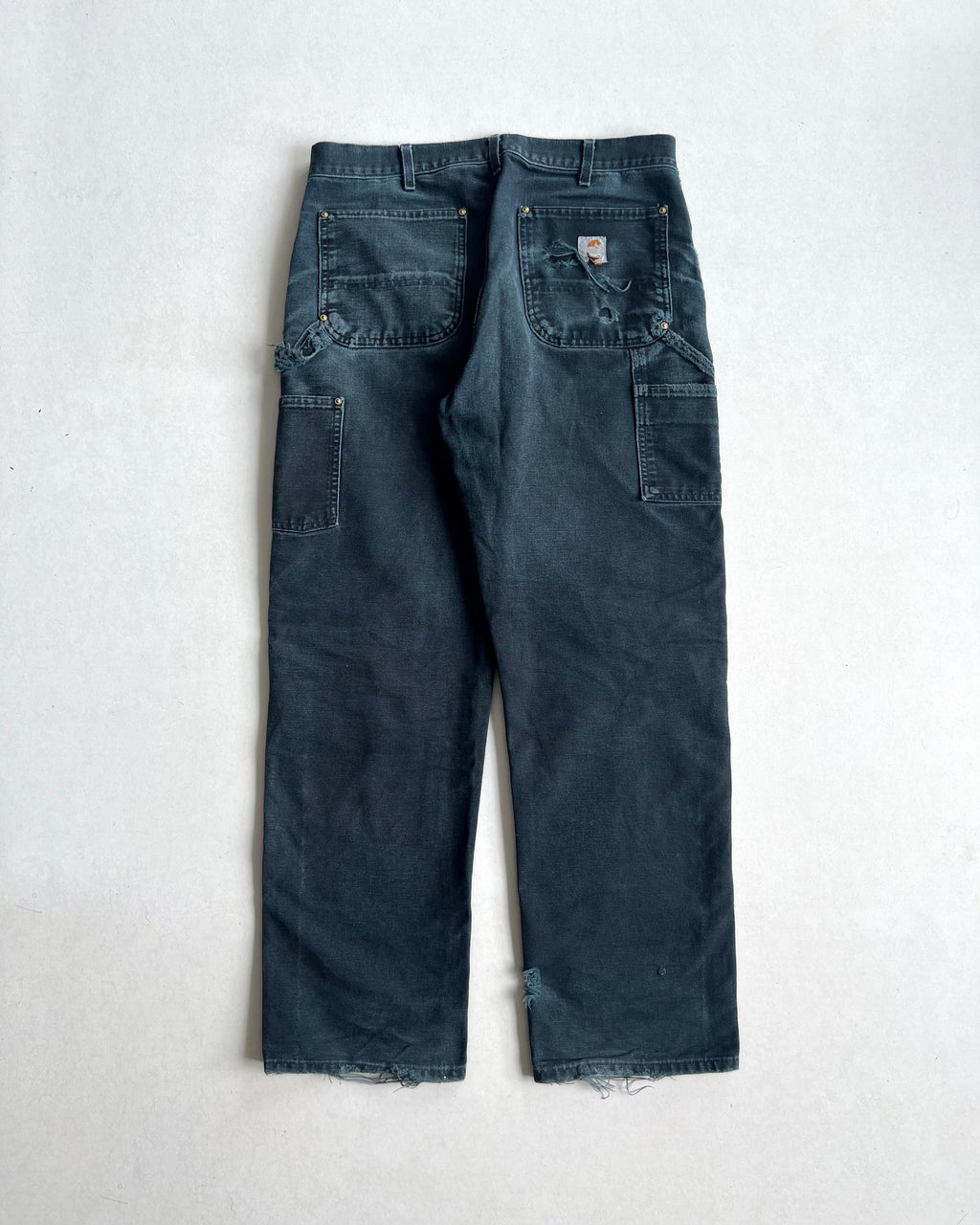 FADED BLACK CARHARTT DOUBLE KNEE DISTRESS PANTS (34X32)