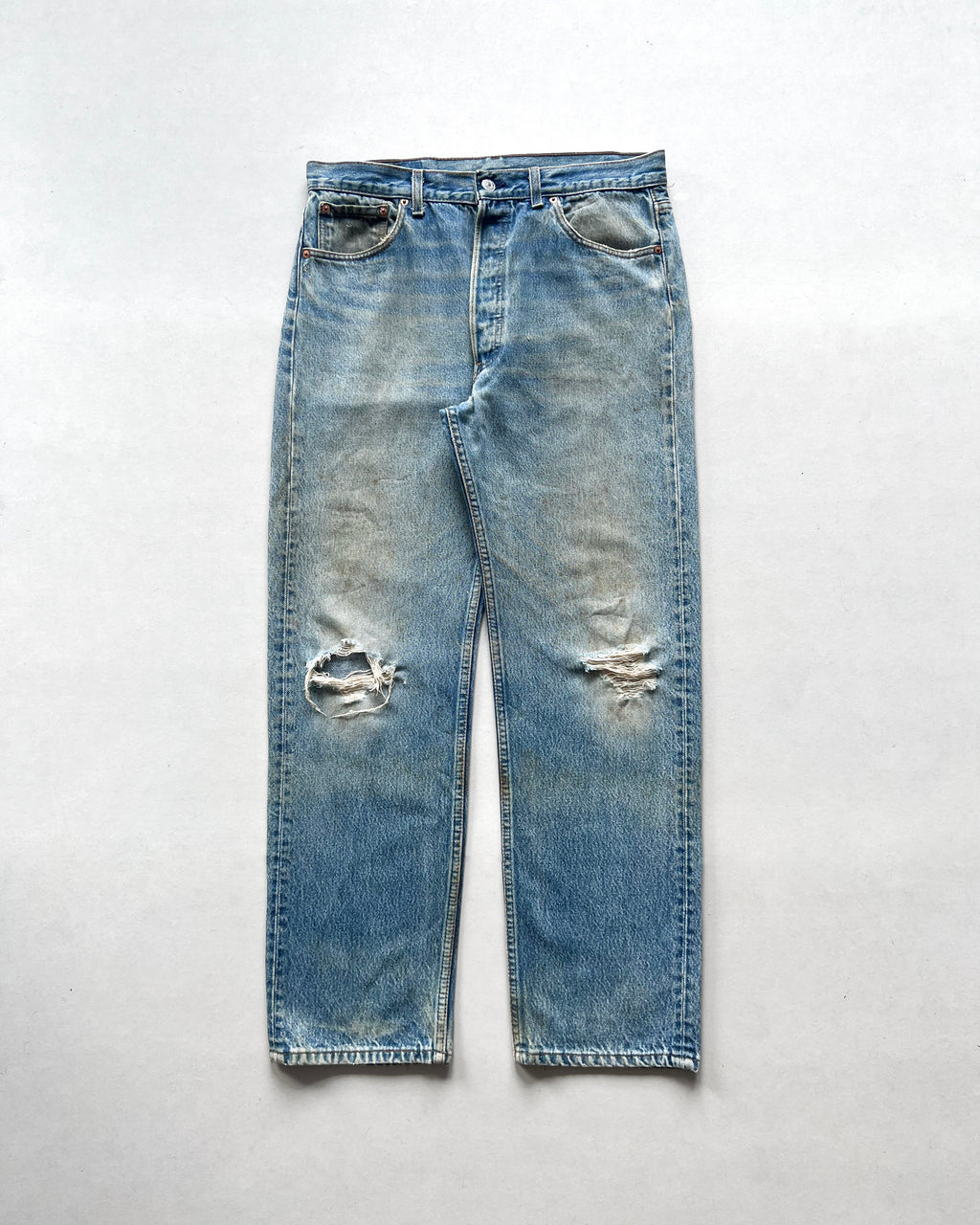 1990S DISTRESSED LEVI'S 501 JEANS (33)