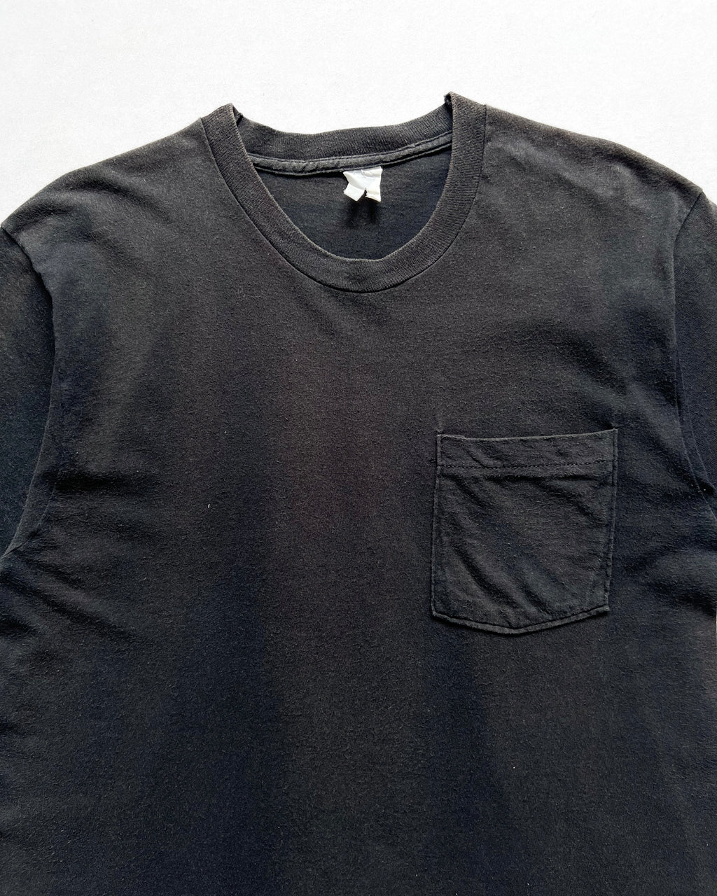 1990S SUN FADED BLANK POCKET TEE (M)