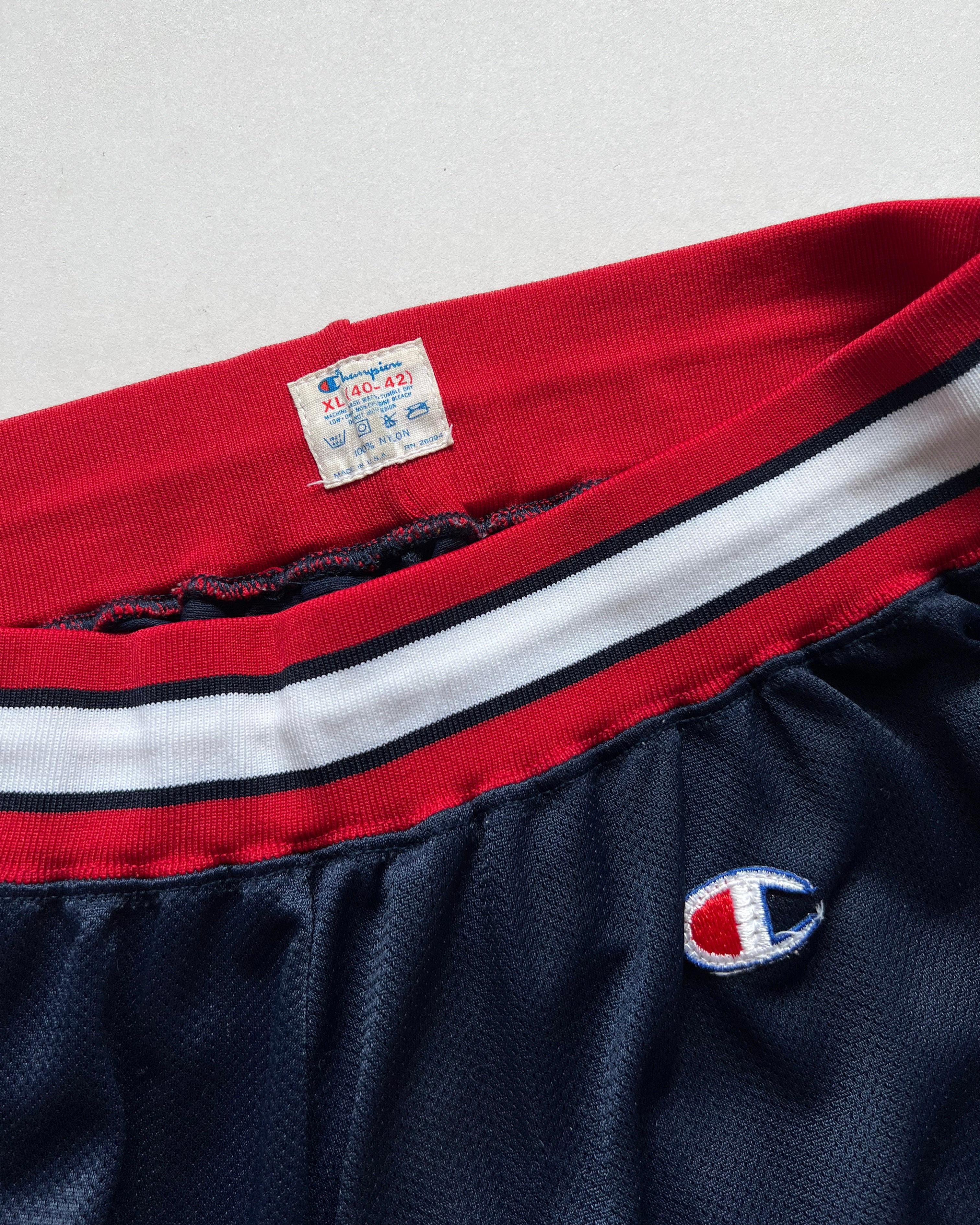 1990S CHAMPION 'USA BASKETBALL' SHORTS (XL)