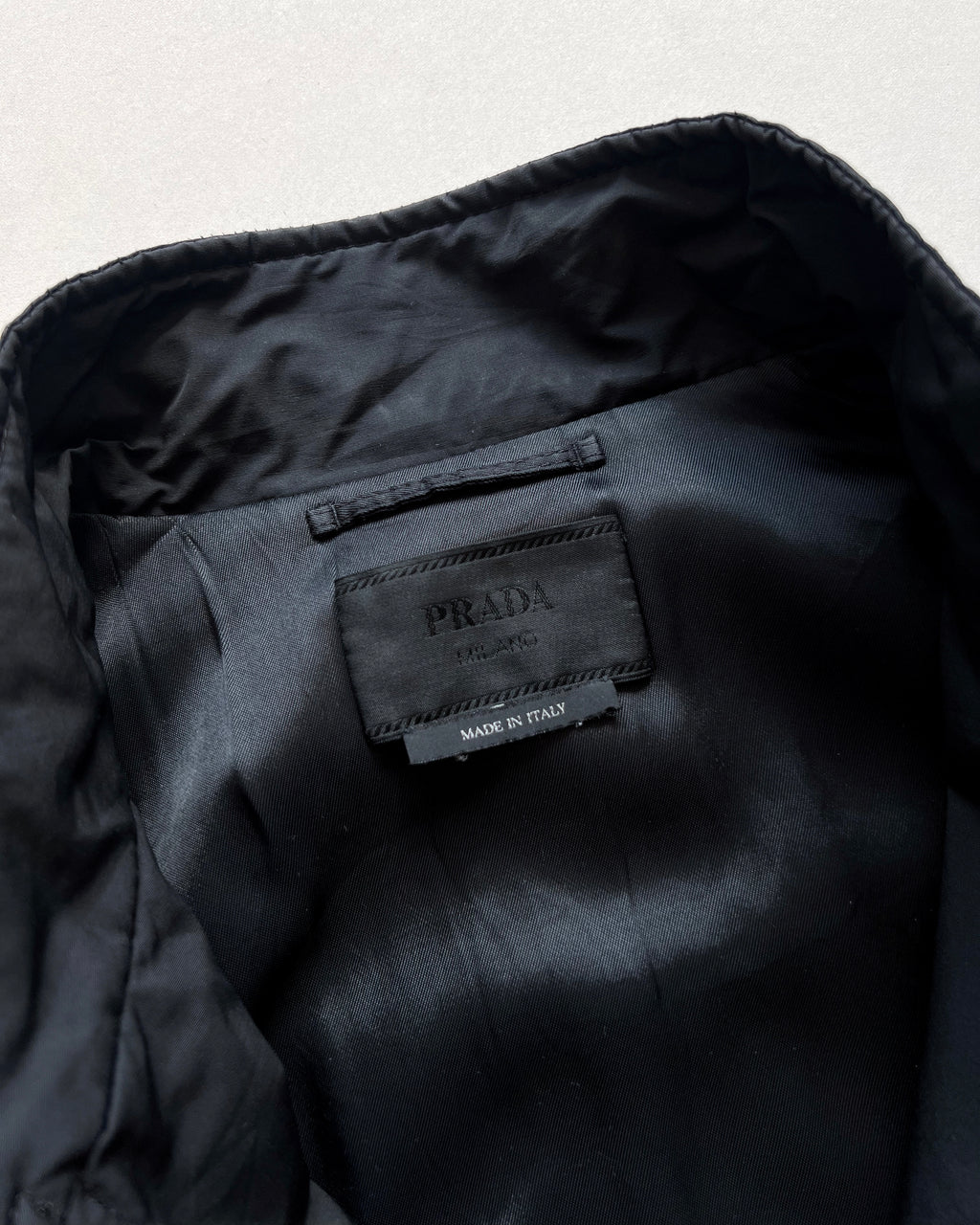 2008 PRADA ZIP-UP JACKET (L)
