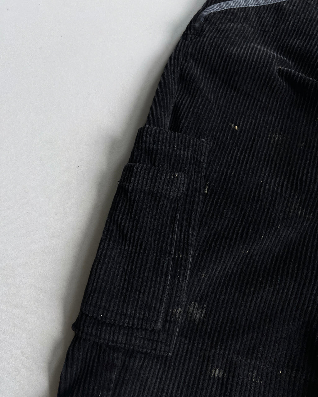 1990S BLACK CORDUROY GERMAN BOOTCUT WORK PANTS (36)