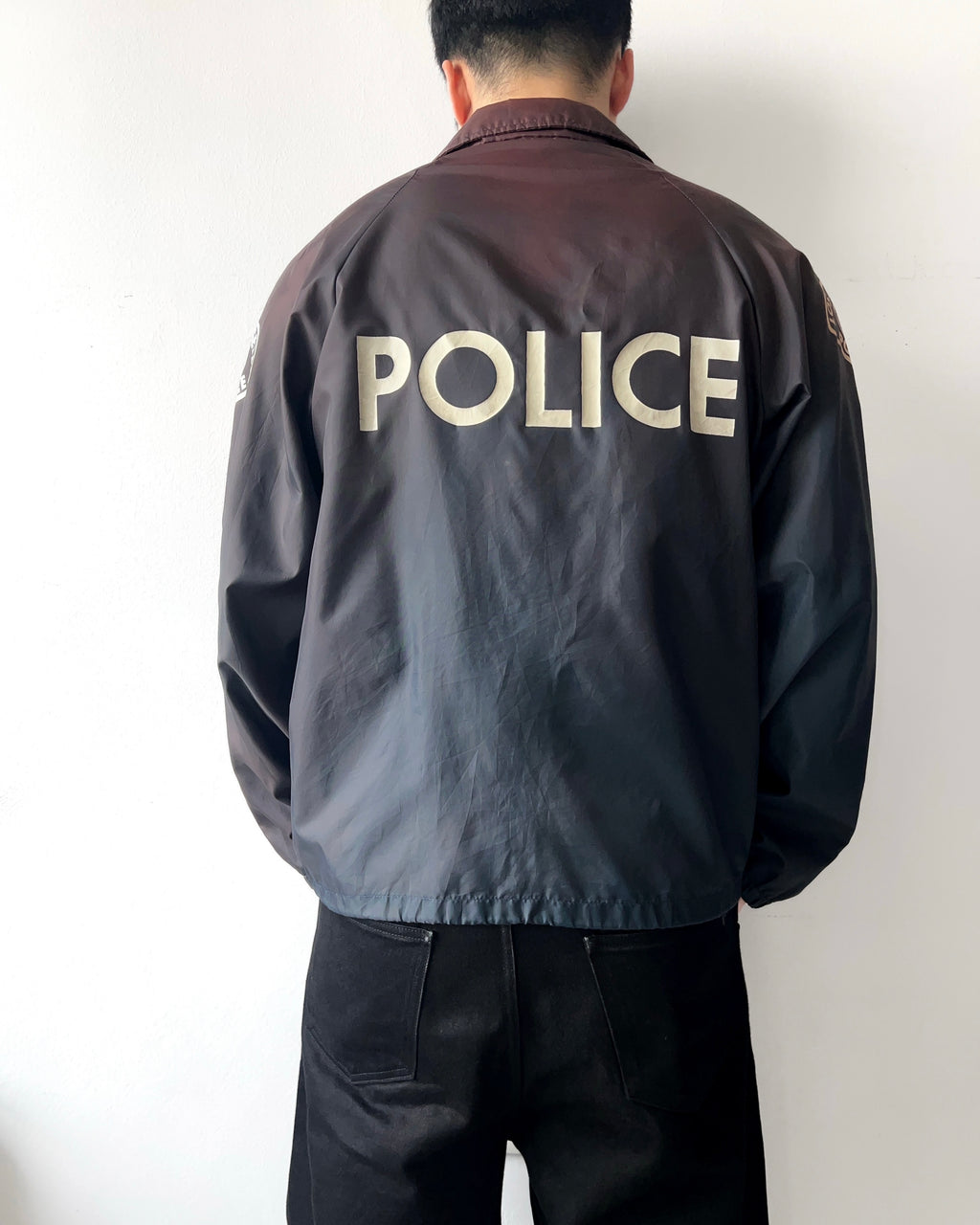 1990S SUN FADED 'LAPD POLICE' WINBREAKER JACKET (M)