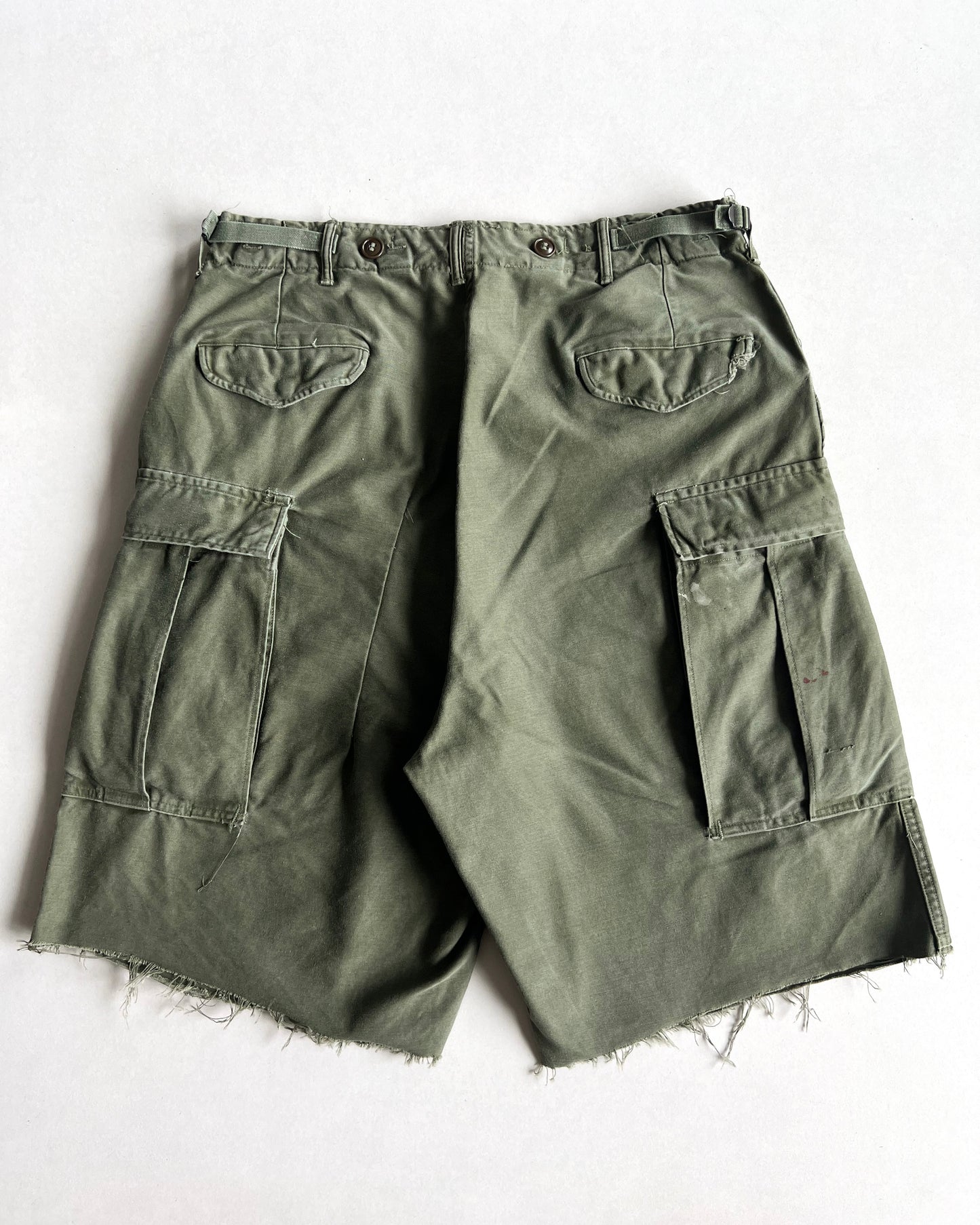 1950S US ARMY M-51 FIELD CUT-OFF SHORTS (28-34)