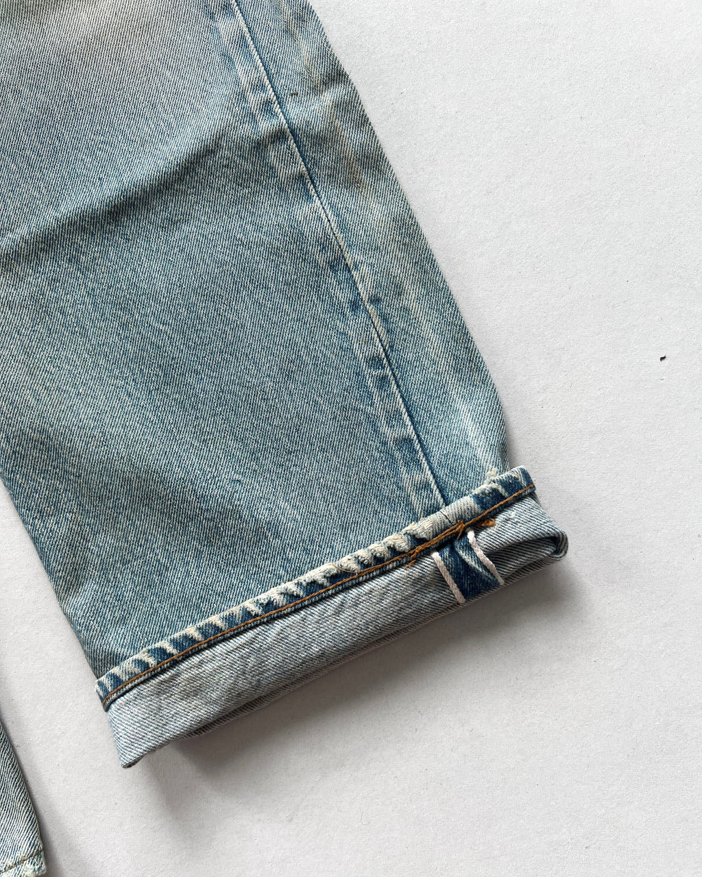 1980S FADED LEVI'S 501 REDLINE SELVEDGE JEANS (32)