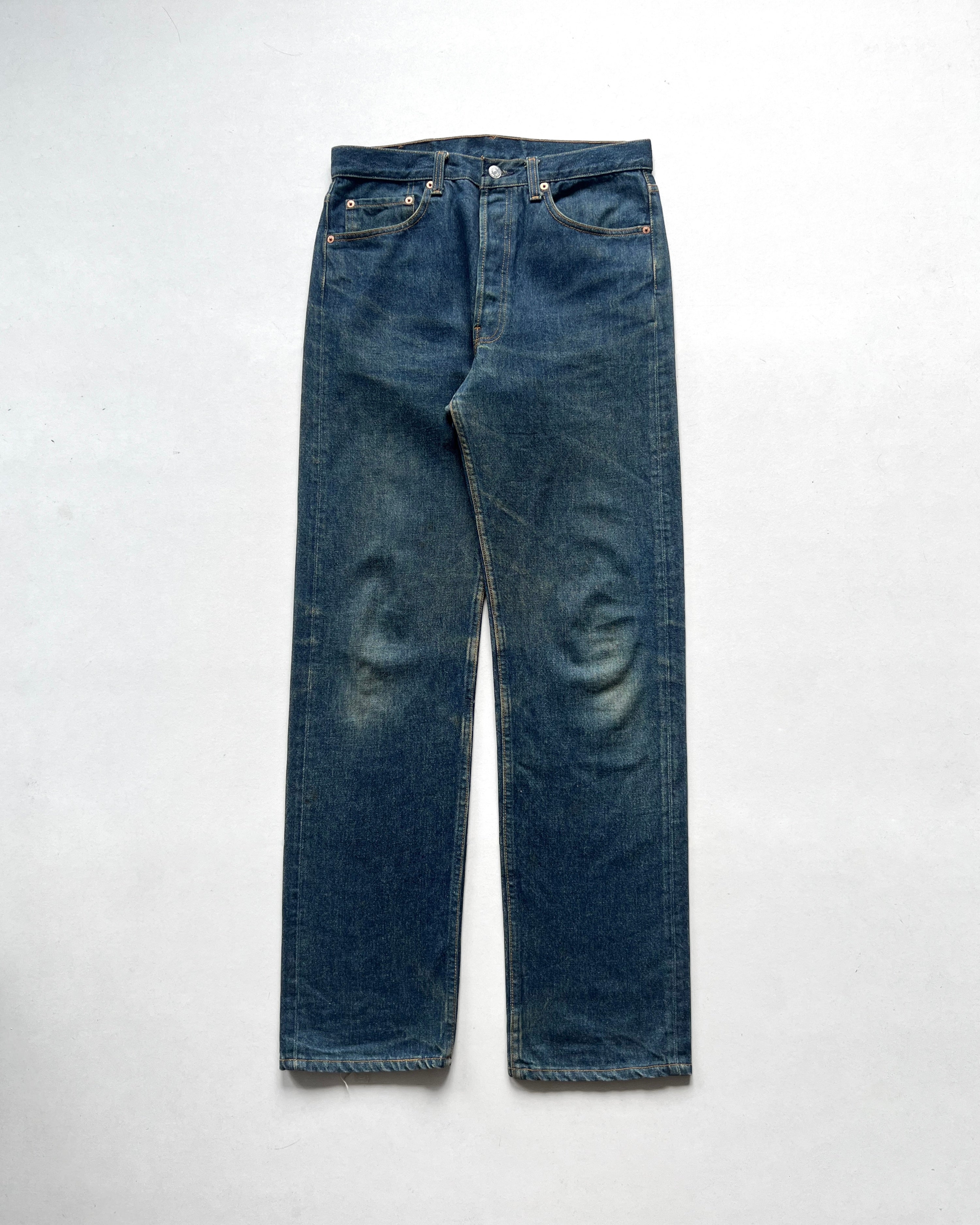 1990S DARK WASHED LEVI'S 501 JEANS (33)