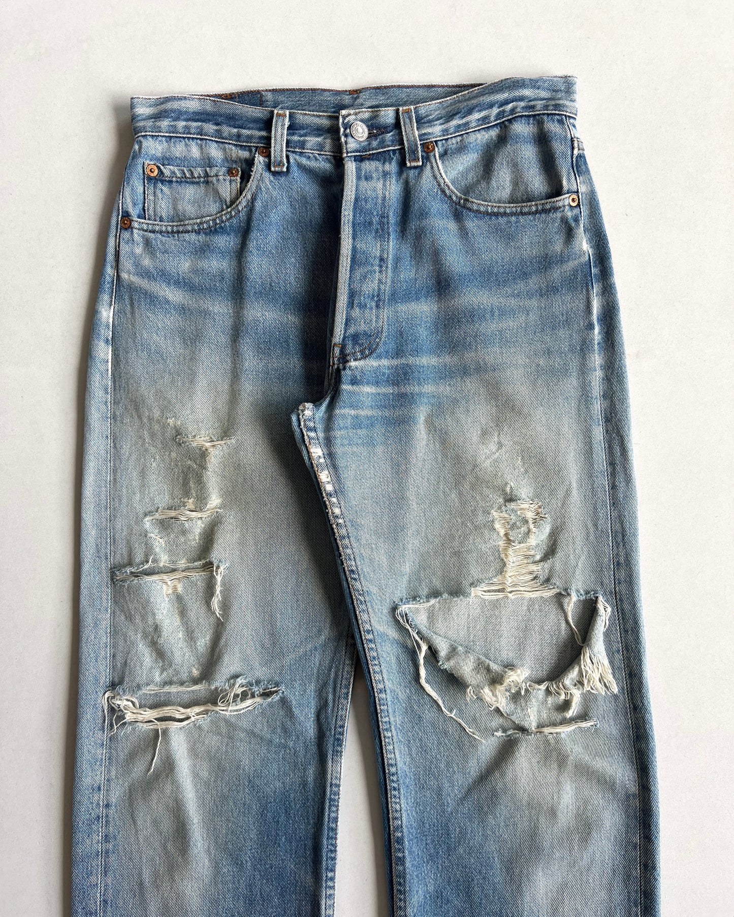 1990S FADED LEVI'S 501 DISTRESSED JEANS (31)