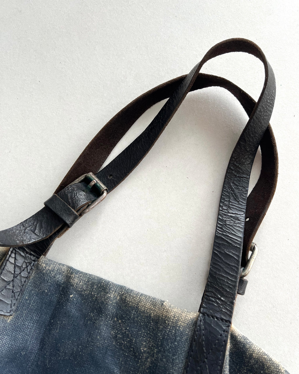 SAISEI VINTAGE REMAKE LEATHER/LINEN BAG (OS)