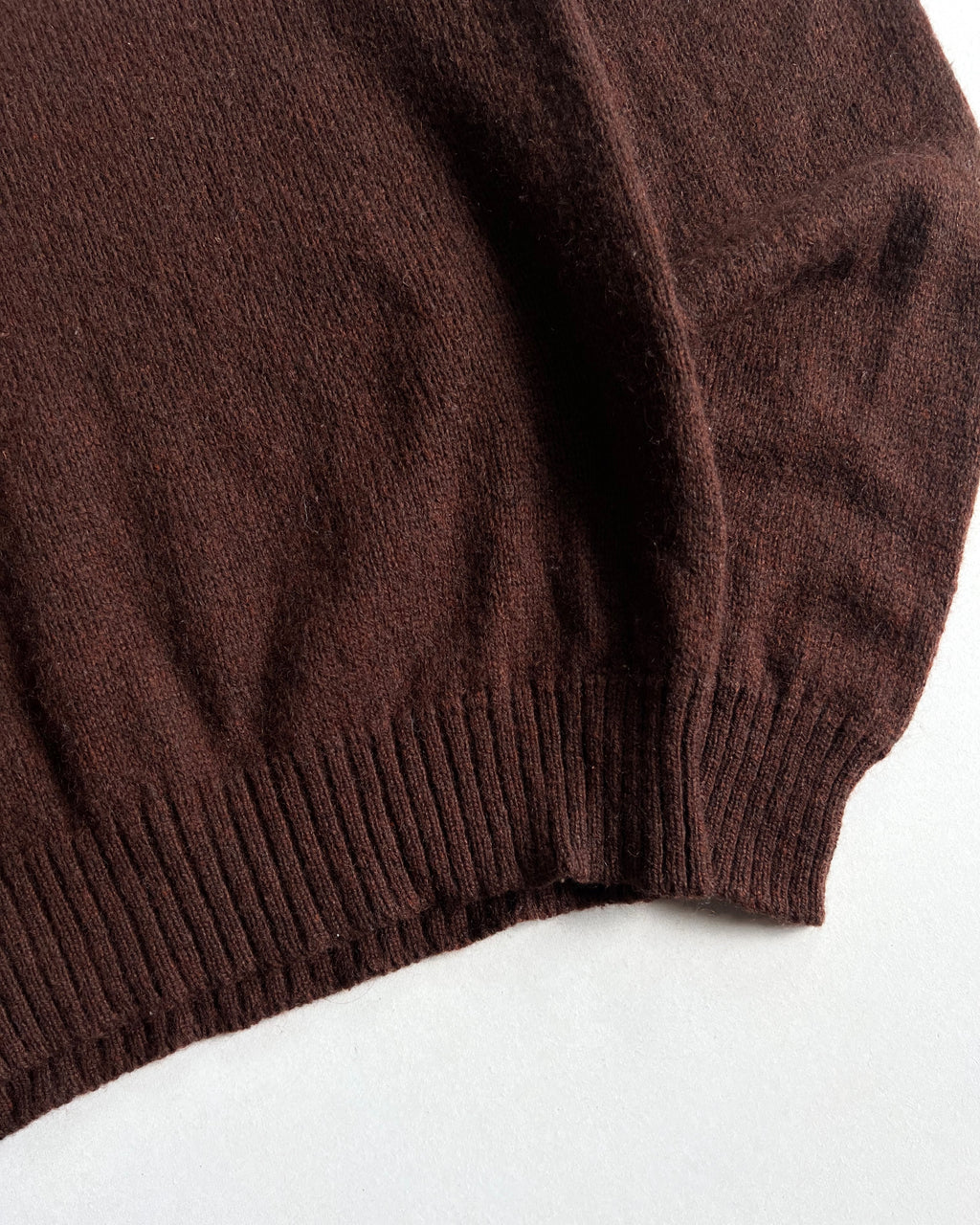 1970S JANTZEN BROWN KNIT SWEATER (M)