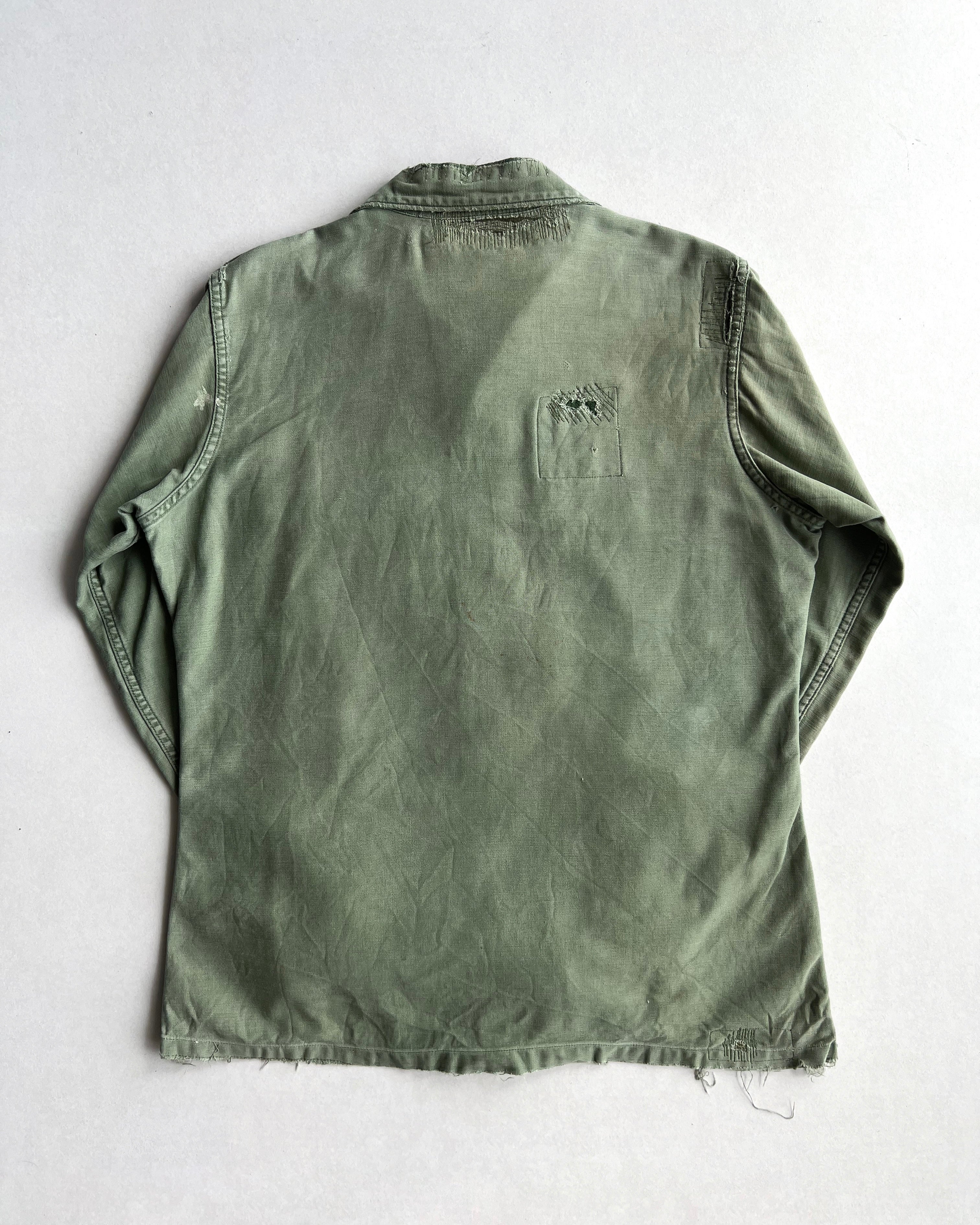 1960S US ARMY OG-107 3RD PATTERN REPAIRED SHIRT (L)