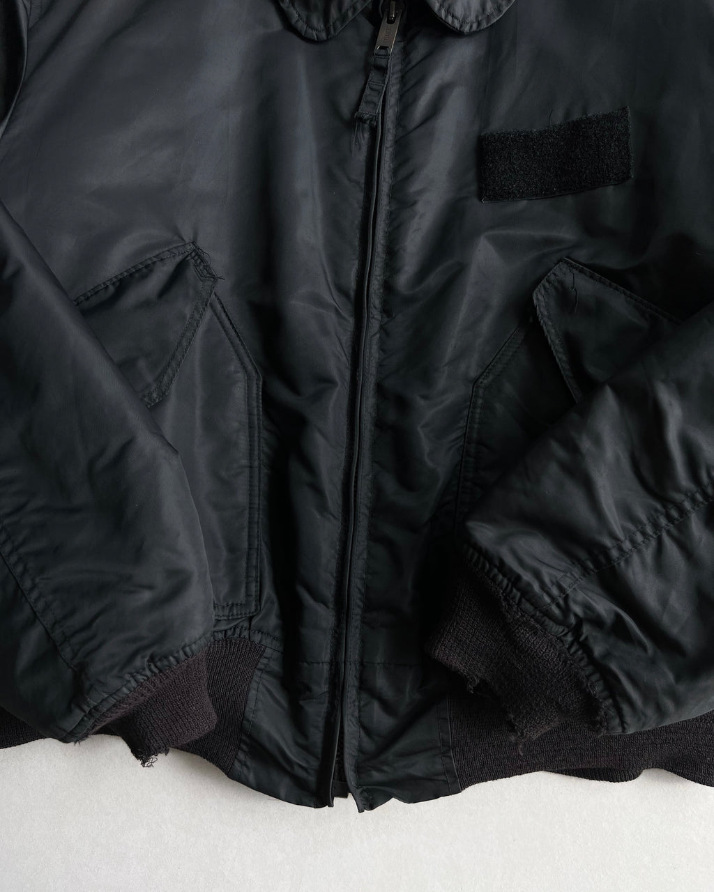 1980S BLACK CWU 45-P USAF FLIGHT JACKET (XL)
