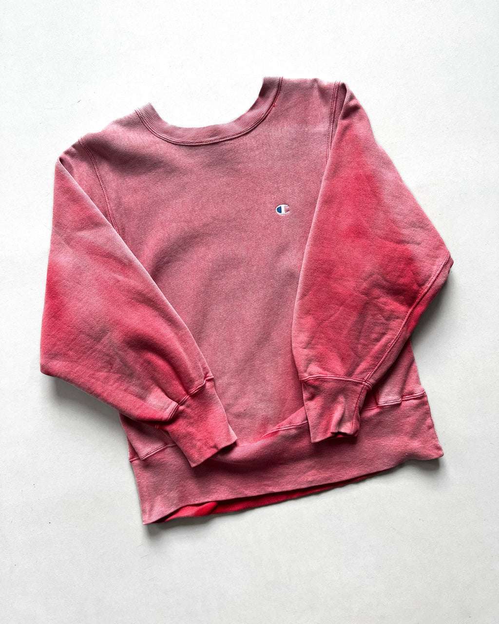 1980S SUN FADED RED CHAMPION REVERSE WEAVE SWEATSHIRT (S)