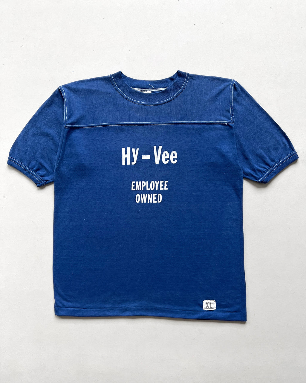 1980S 'HY-VEE EMPLOYEE OWNED' TEE (XL)