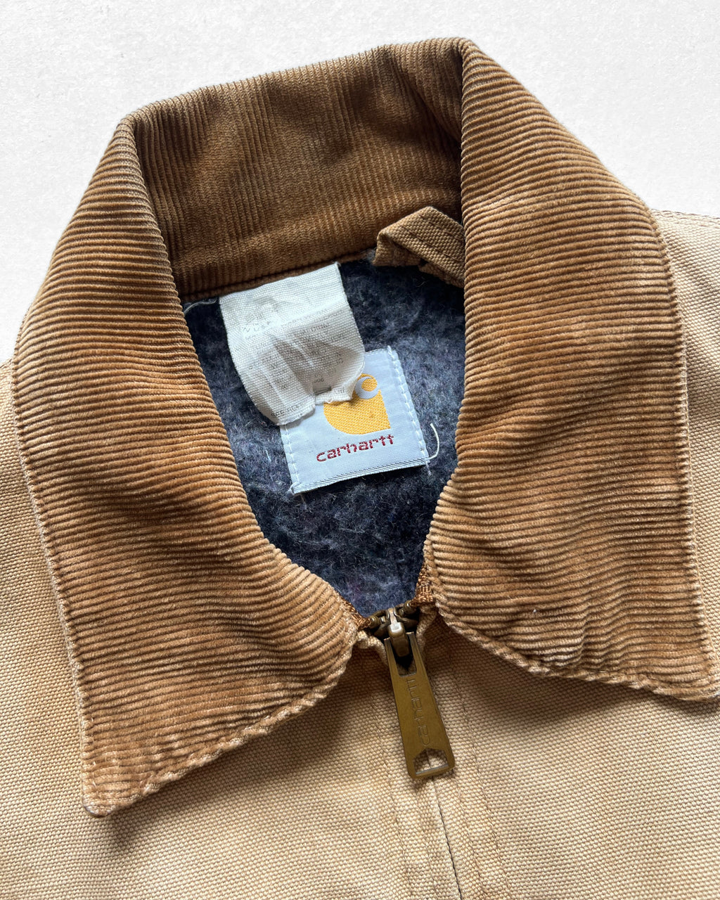 1980S SUN FADED CARHARTT DETROIT WORK JACKET (L)