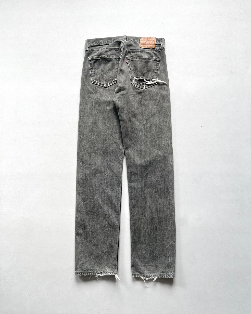 1990S FADED LEVI'S 501 DISTRESSED JEANS (32)