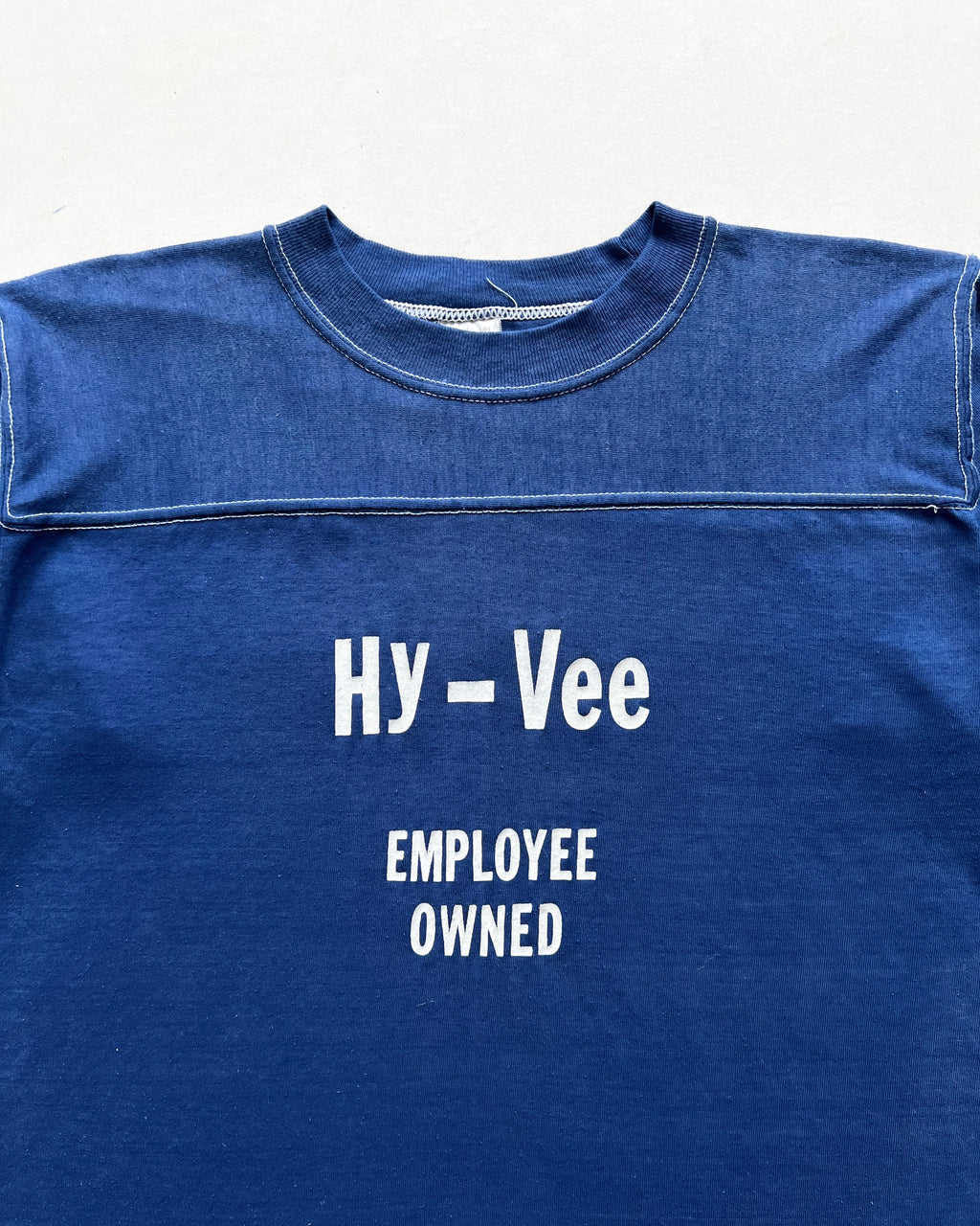 1980S 'HY-VEE EMPLOYEE OWNED' TEE (XL)