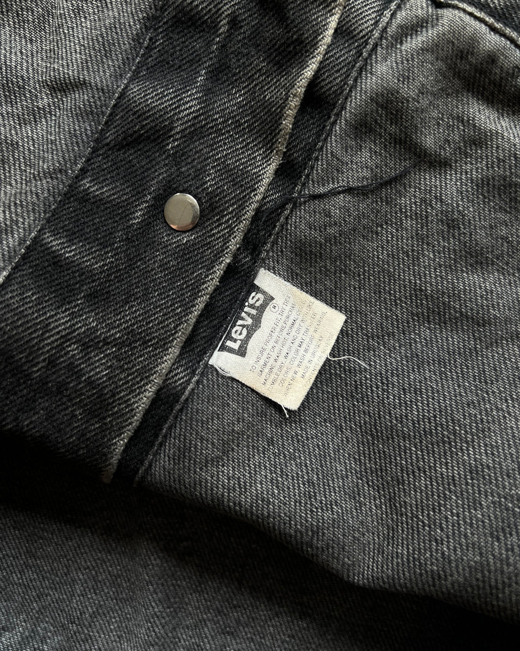 1990S BLACK LEVI'S TYPE III JACKET (XL)