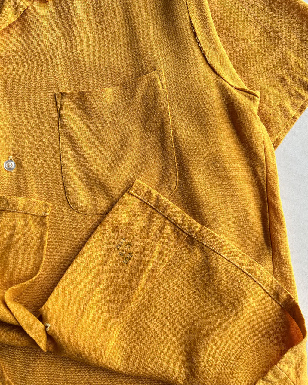 1950S TOWNCRAFT PENNEY LOOP COLLAR RAYON SHIRT (M)