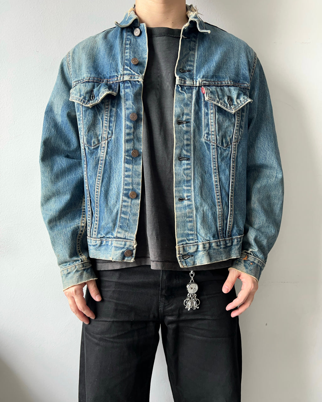 1960S SUN FADED LEVI'S BIG E TYPE III DENIM TRUCKER JACKET (L)