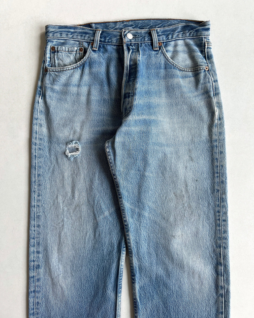 1990S FADED LEVI'S 501 DISTRESSED JEANS (34)