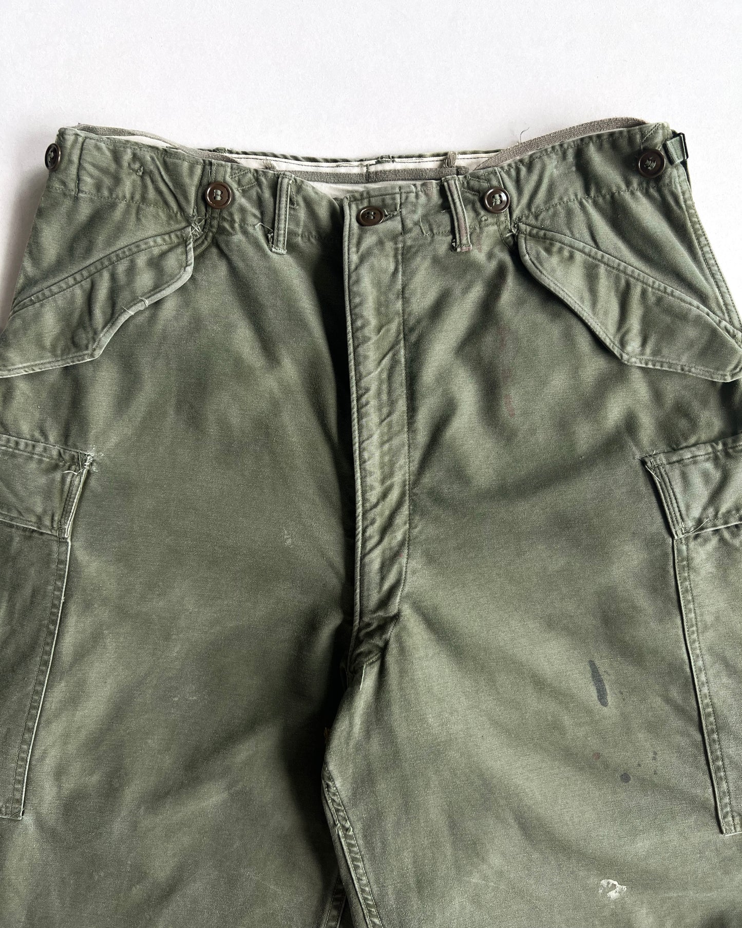 1950S US ARMY M-51 FIELD CUT-OFF SHORTS (28-34)